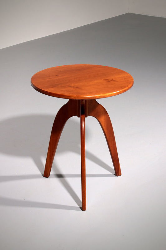 Italian Craftsmanship Round Side Table from the 60s