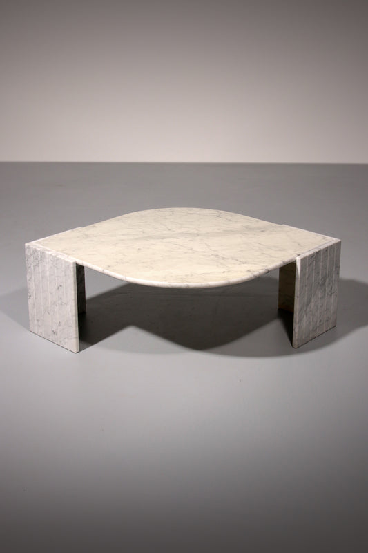 Italian Teardrop Shaped Marble Coffee Table, 1980s