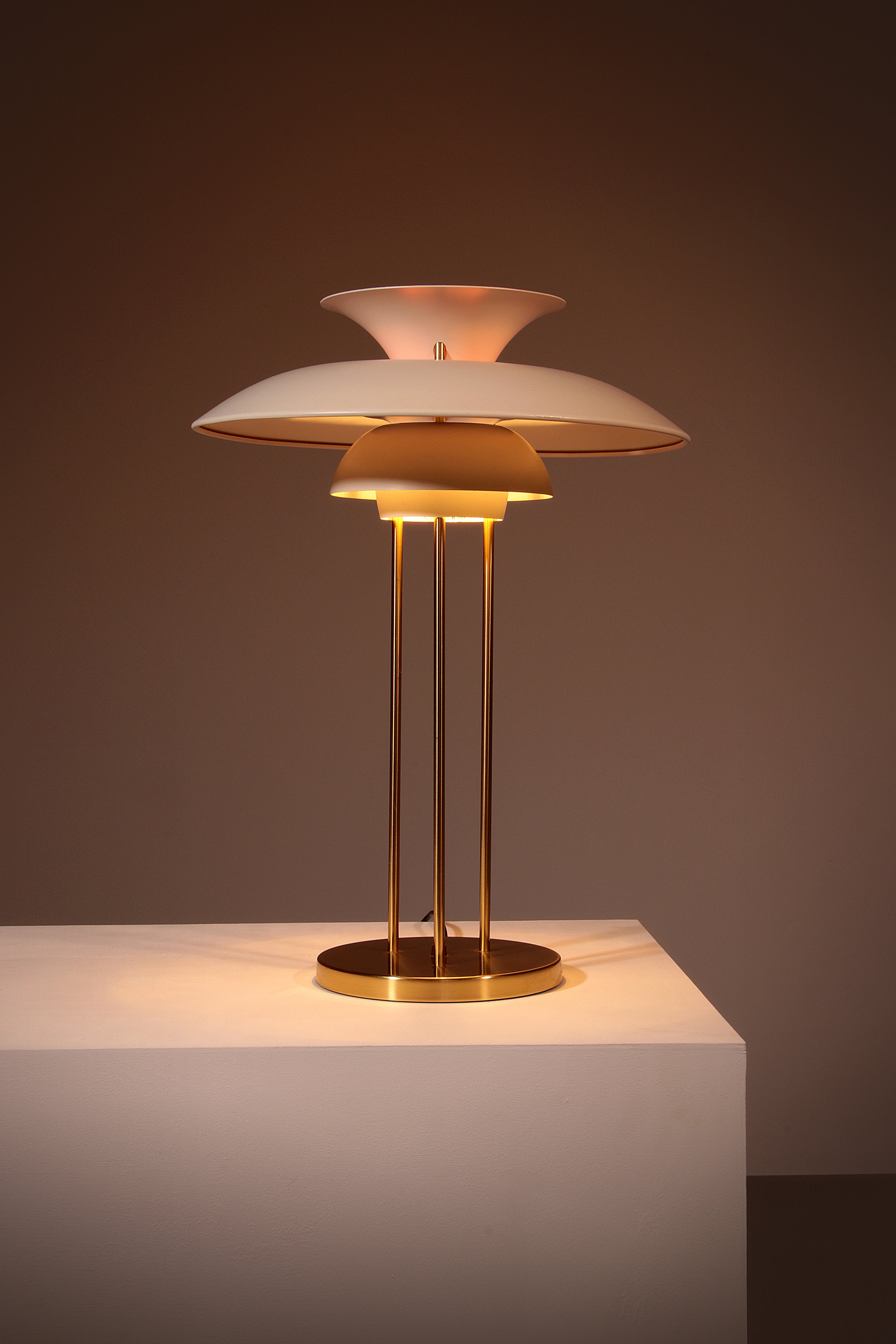 Rare PH 5 Mid-Century Modern Table Lamp by Poul Henningsen for Louis P