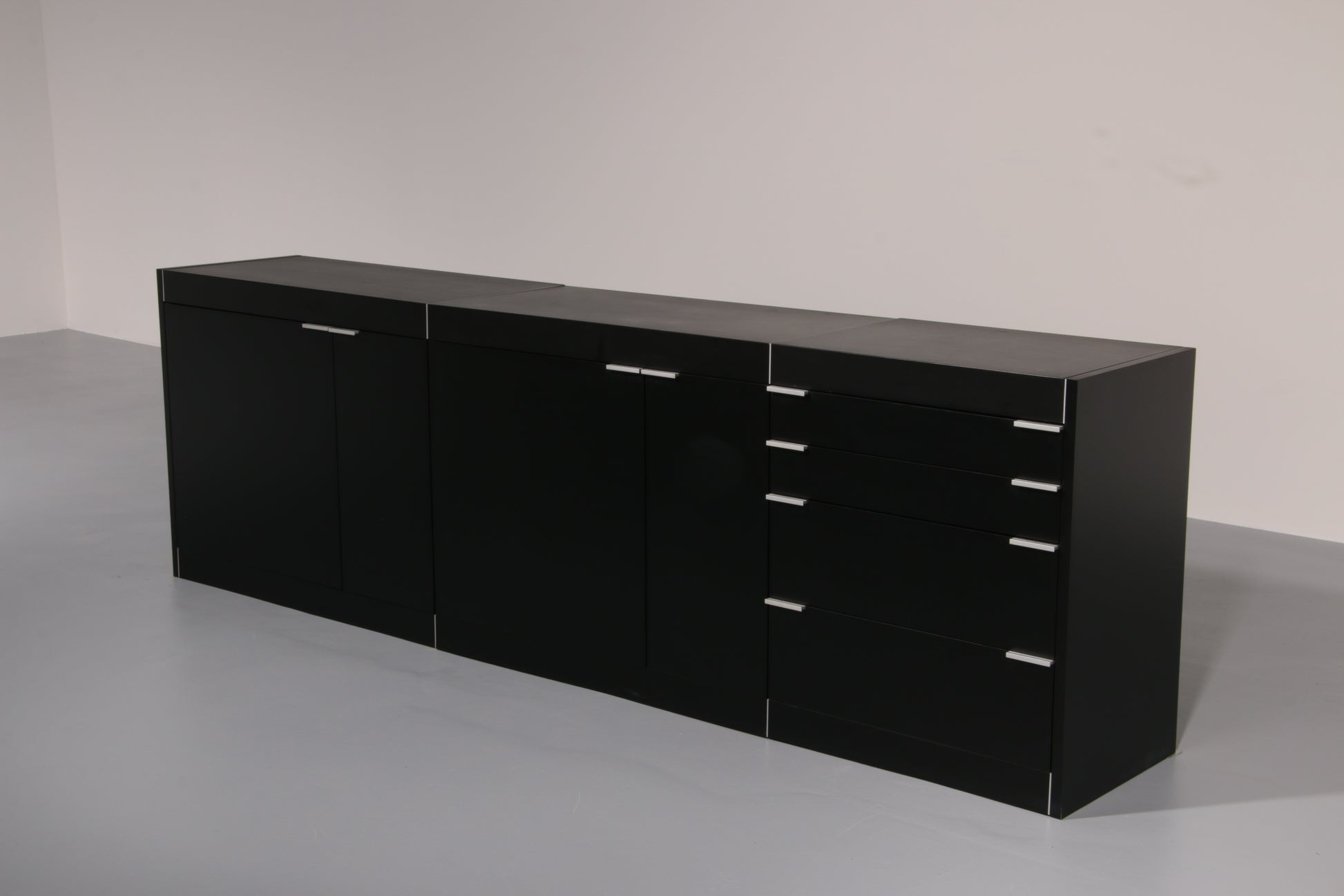 Pastoe L serie sideboard design by Pastoe design Team 1979