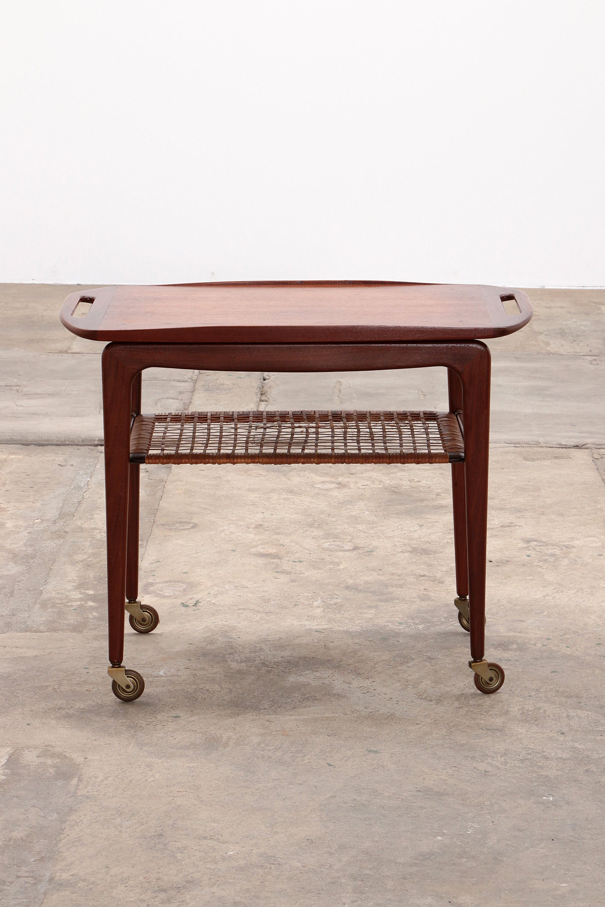 Poul Jensen Trolley teak gemaakt door Selig,1960 denemarken.