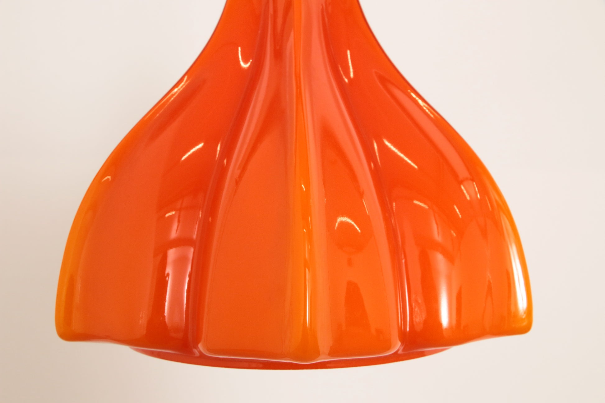 Vintage Oranje Glazen Hanglamp Van Peill En Putzler 1960