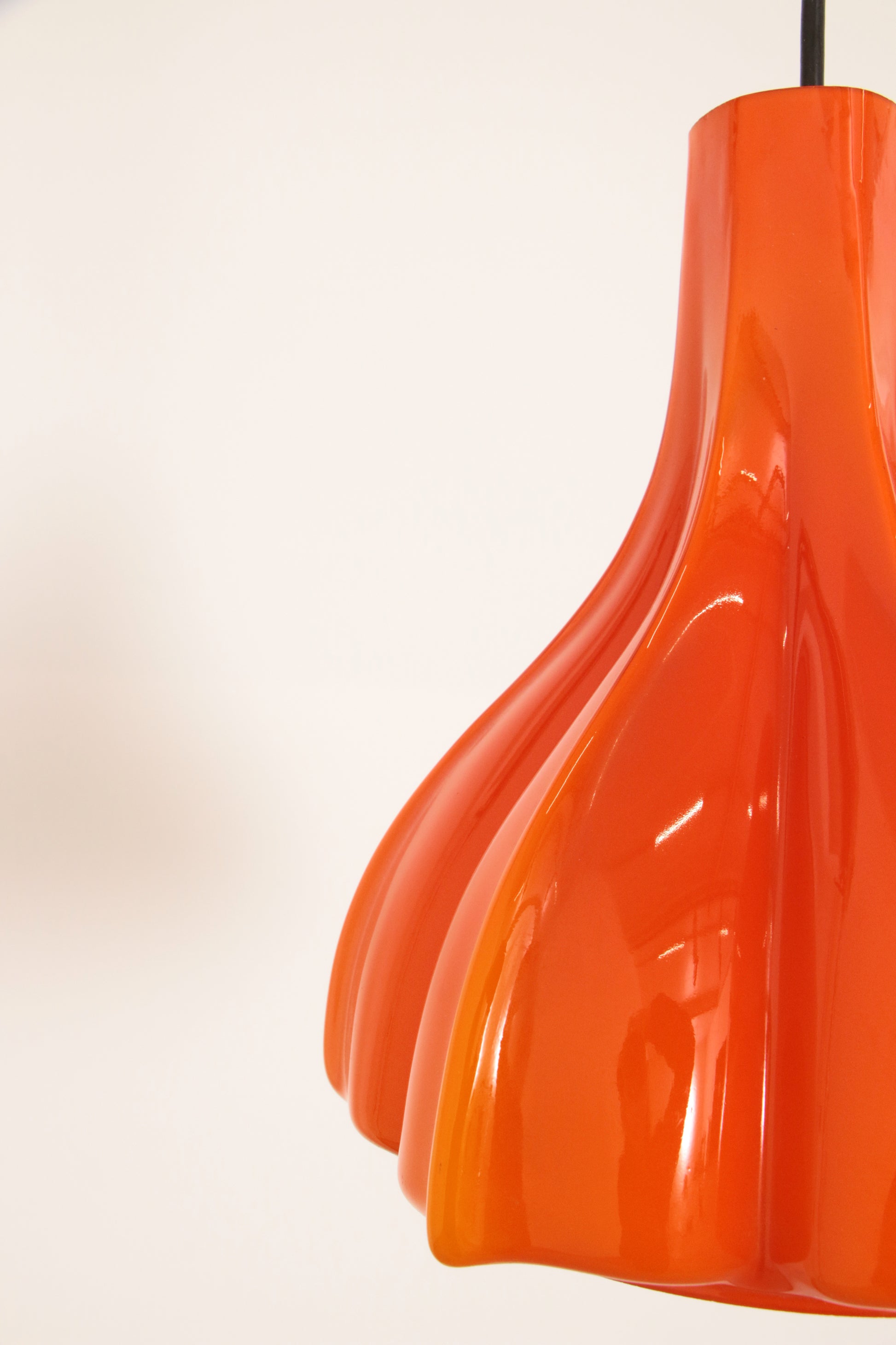 Vintage Oranje Glazen Hanglamp Van Peill En Putzler 1960