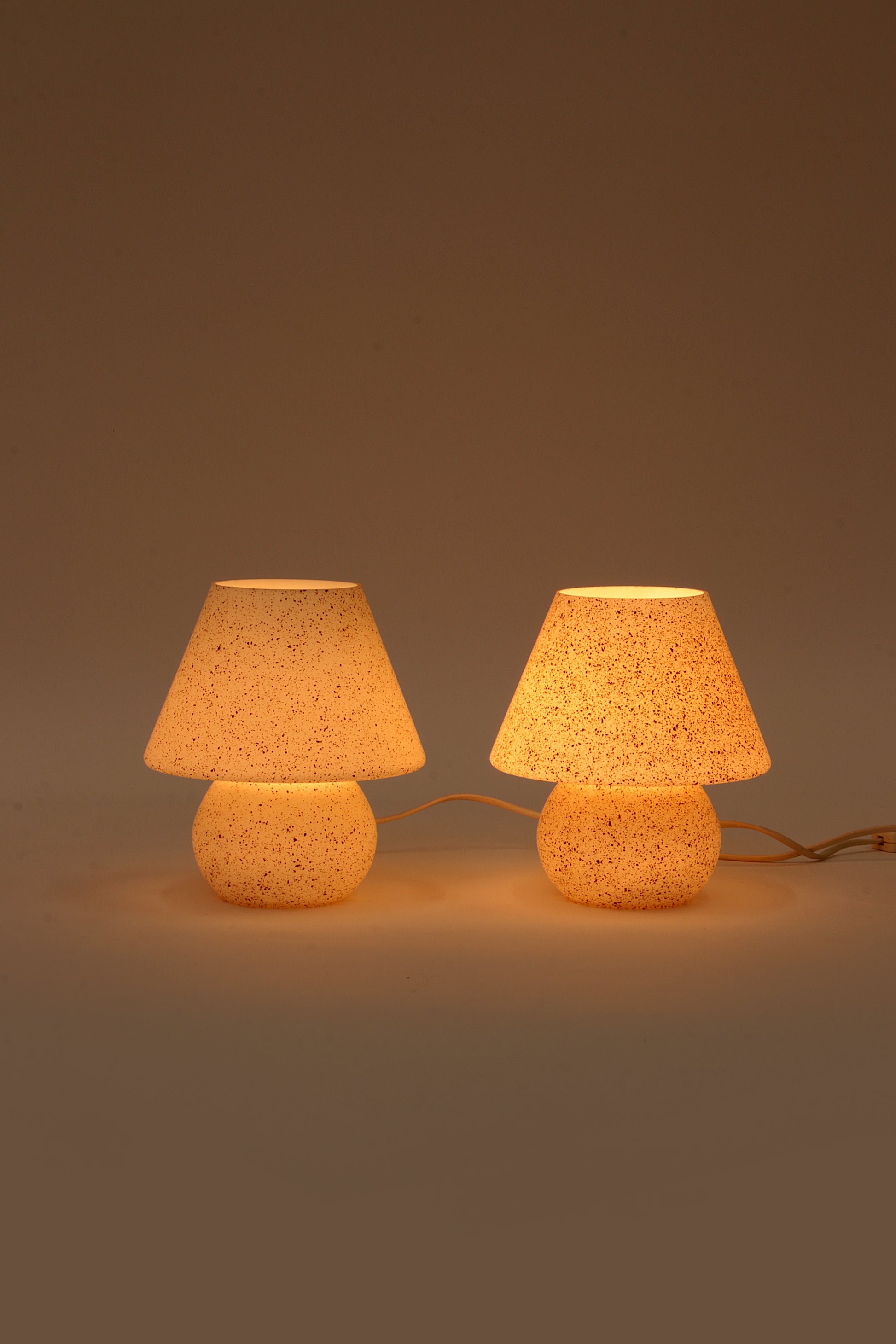 Vintage Glazen Mushroom of Champignon lampjes 1960 Duitsland.