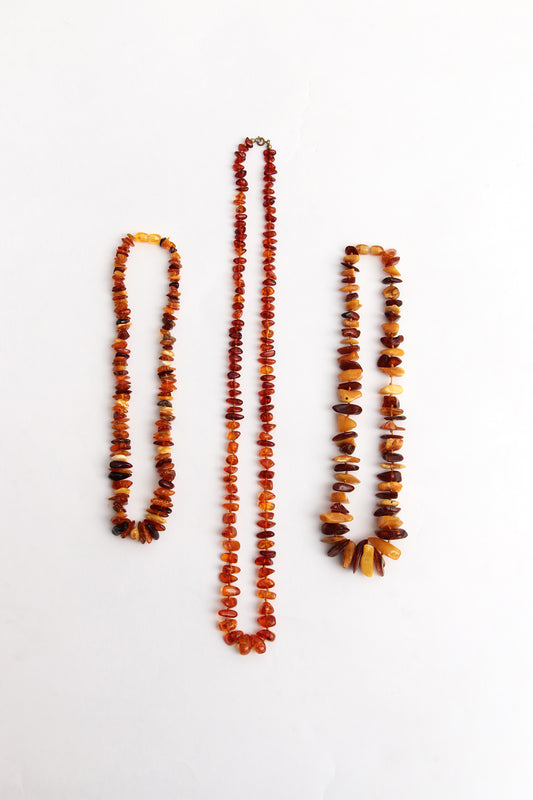 Vintage Set van drie barnsteen kettingen,1960
