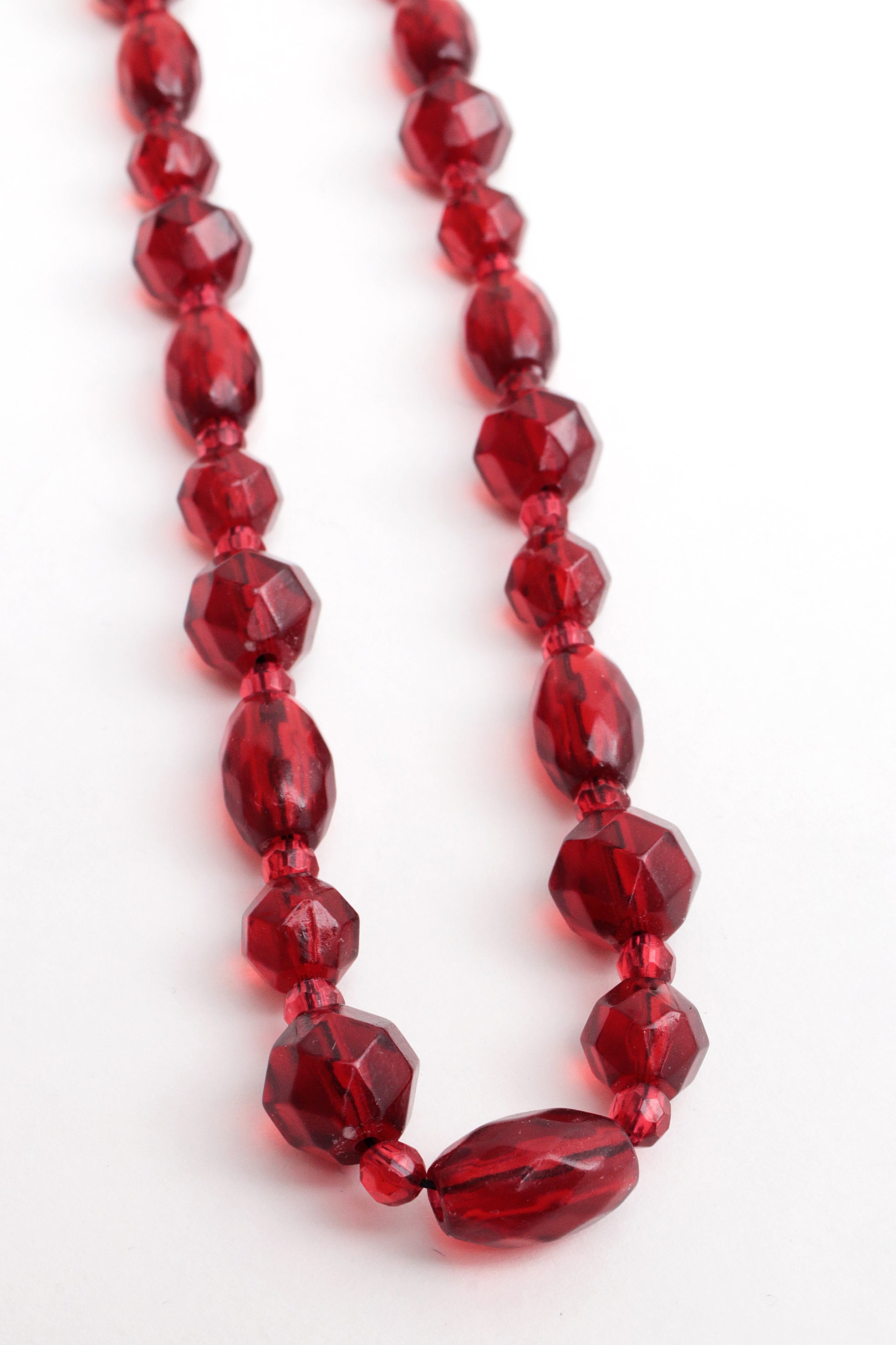 Vintage rode lange barnsteen ketting,1960