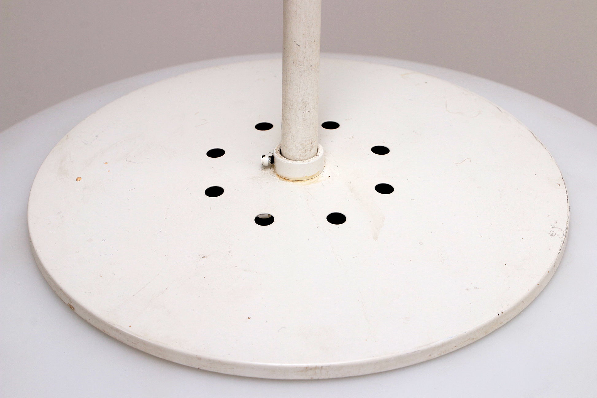 Zeer Grote Witte hanglamp Glashutte Limburg, 1960