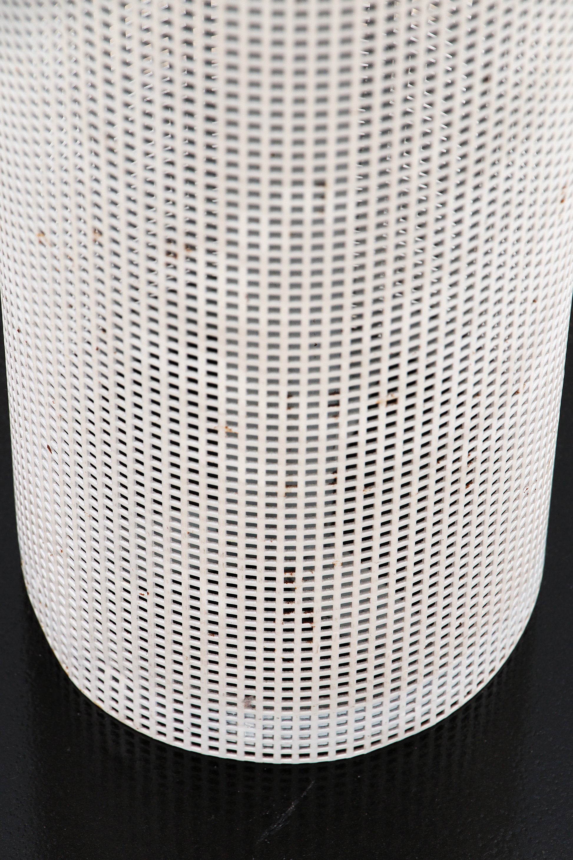 Vintage Italiaanse wit metalen vloerlamp,1960 timeless-art.com