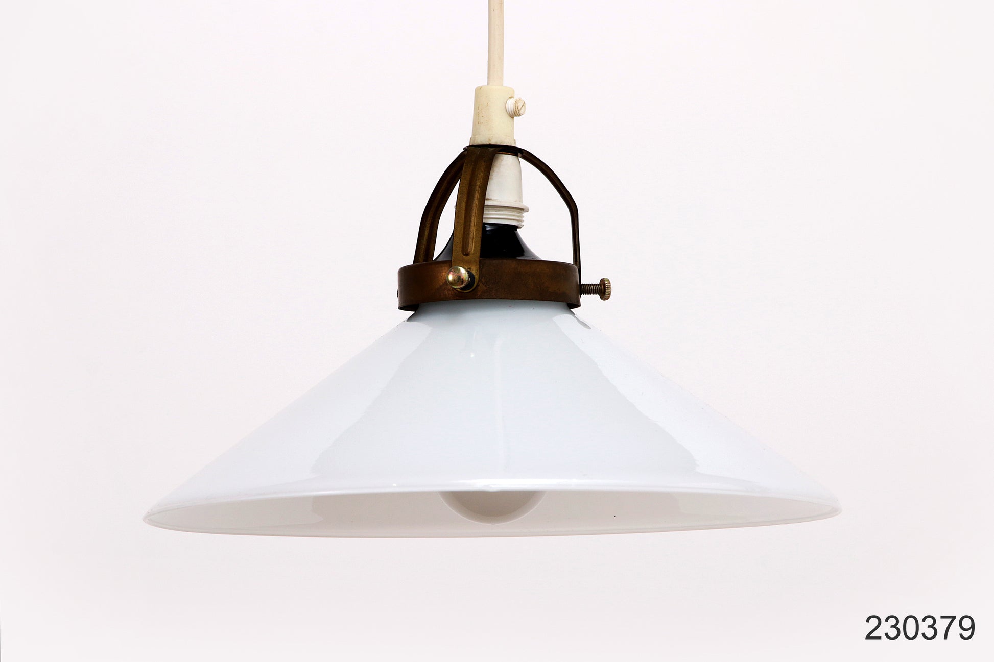 Vintage Hanglampje van Soholm van witglas,1970