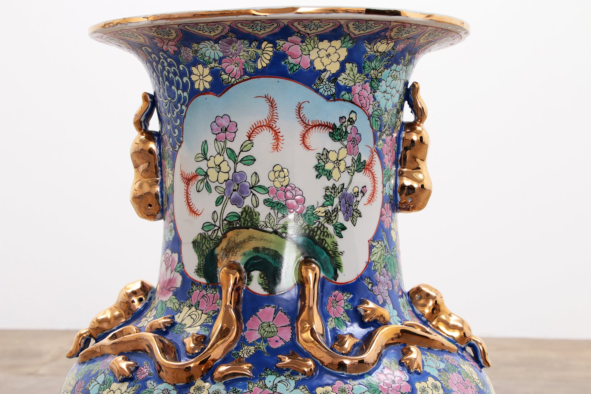 Oude Chinese Keramiek Hand geschilderde Vaas, 1920