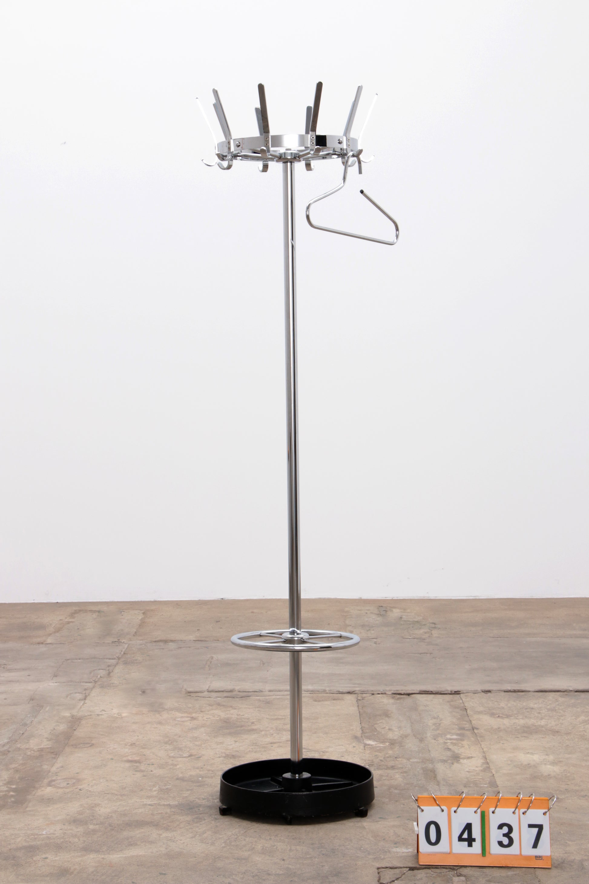 Vintage chrome kapstok met paraplu rek