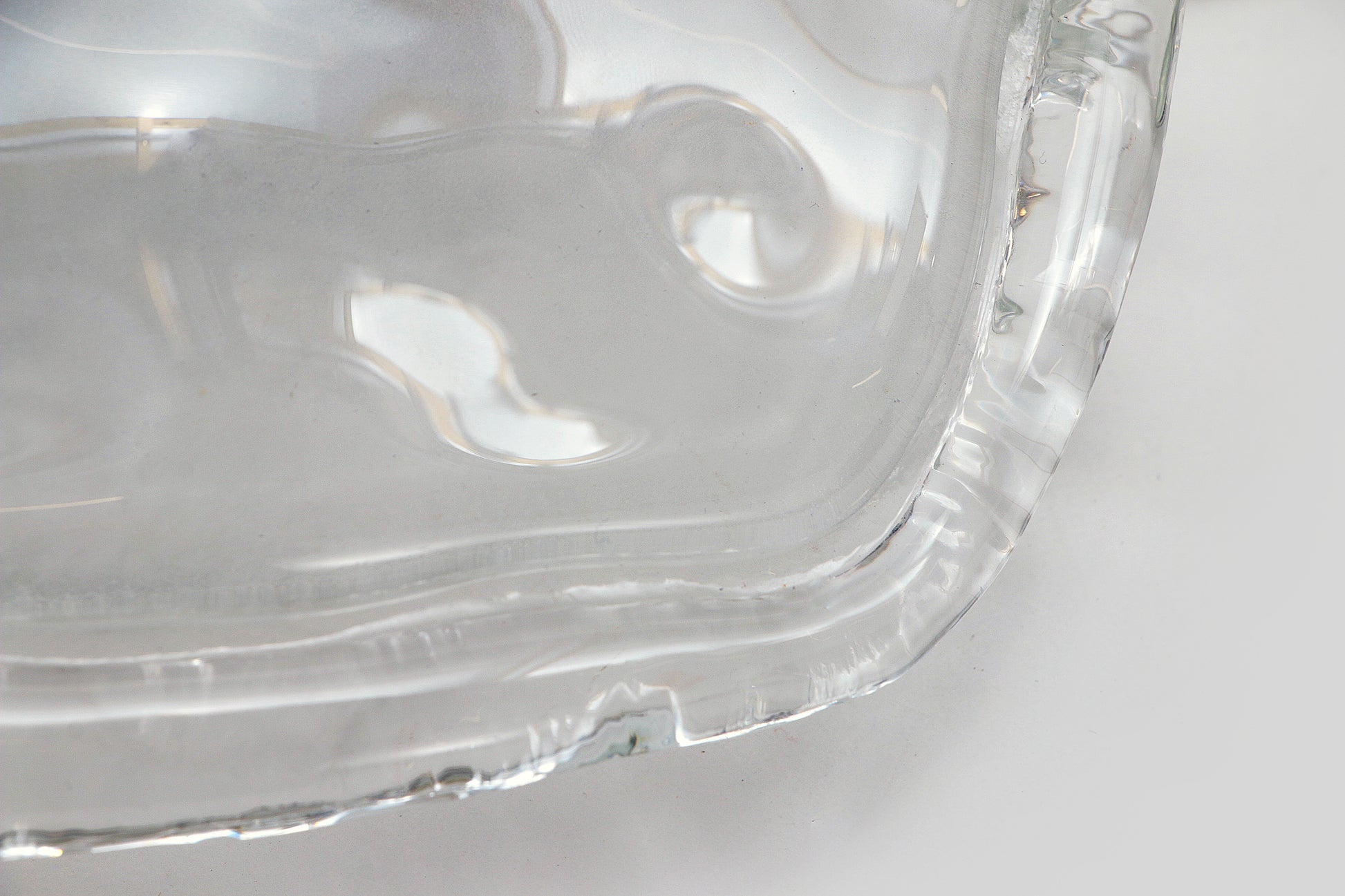 Vintage Murano wandlamp met gesatineerd Glas, 1960 Italie.