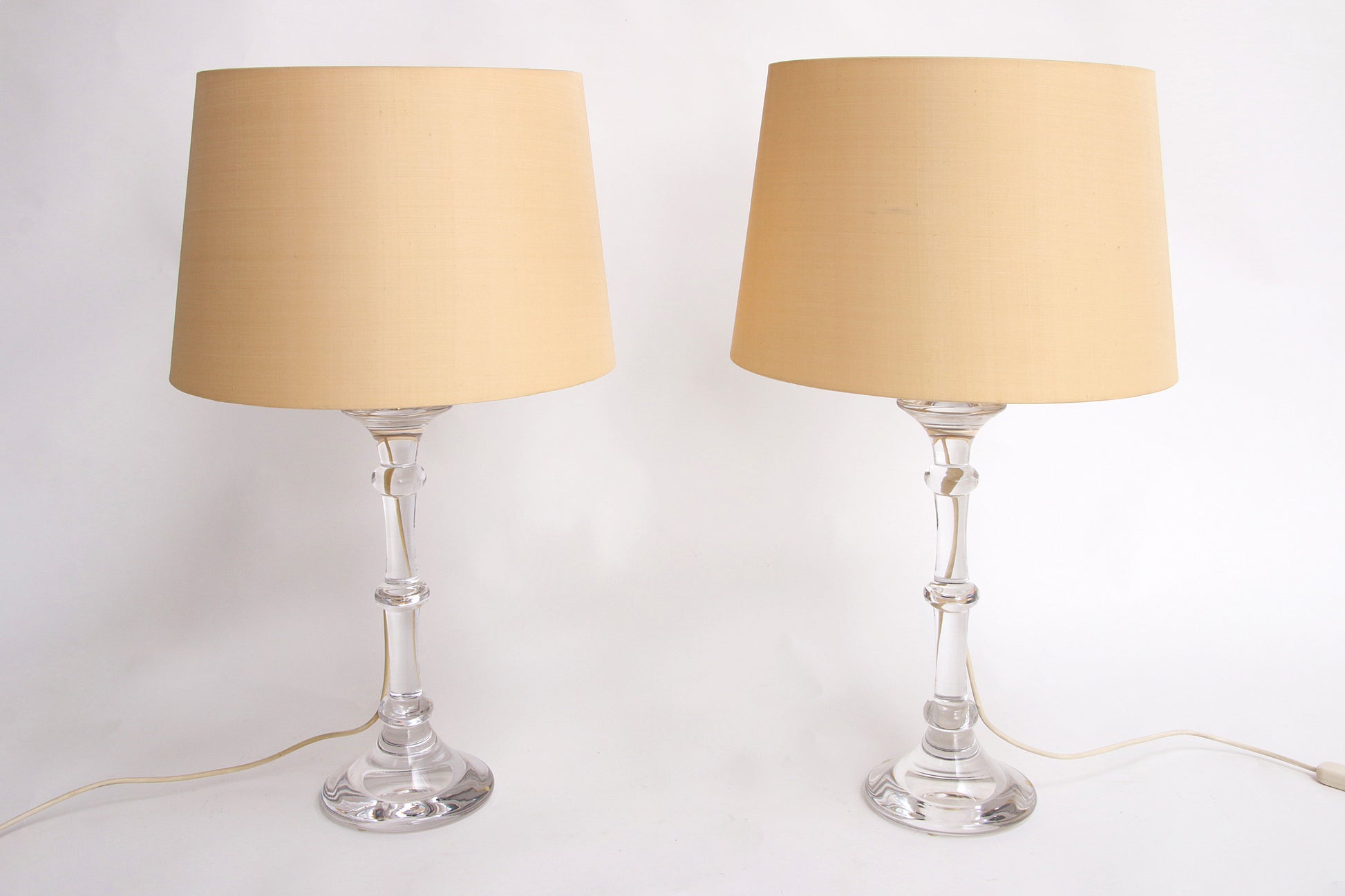 Mondgeblazen Designlampenset met Crème Lampenkappen van Ingo Maurer