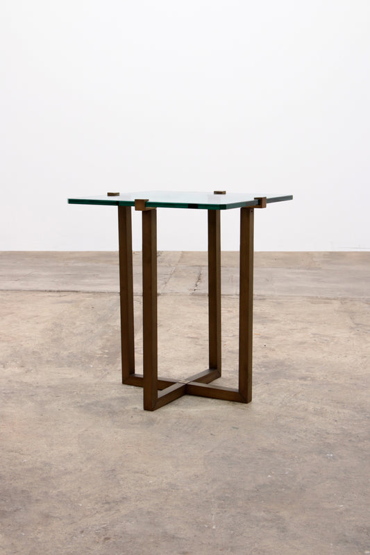 Design Peter Ghyczy bijzettafel Model F59,1970 Nederland.