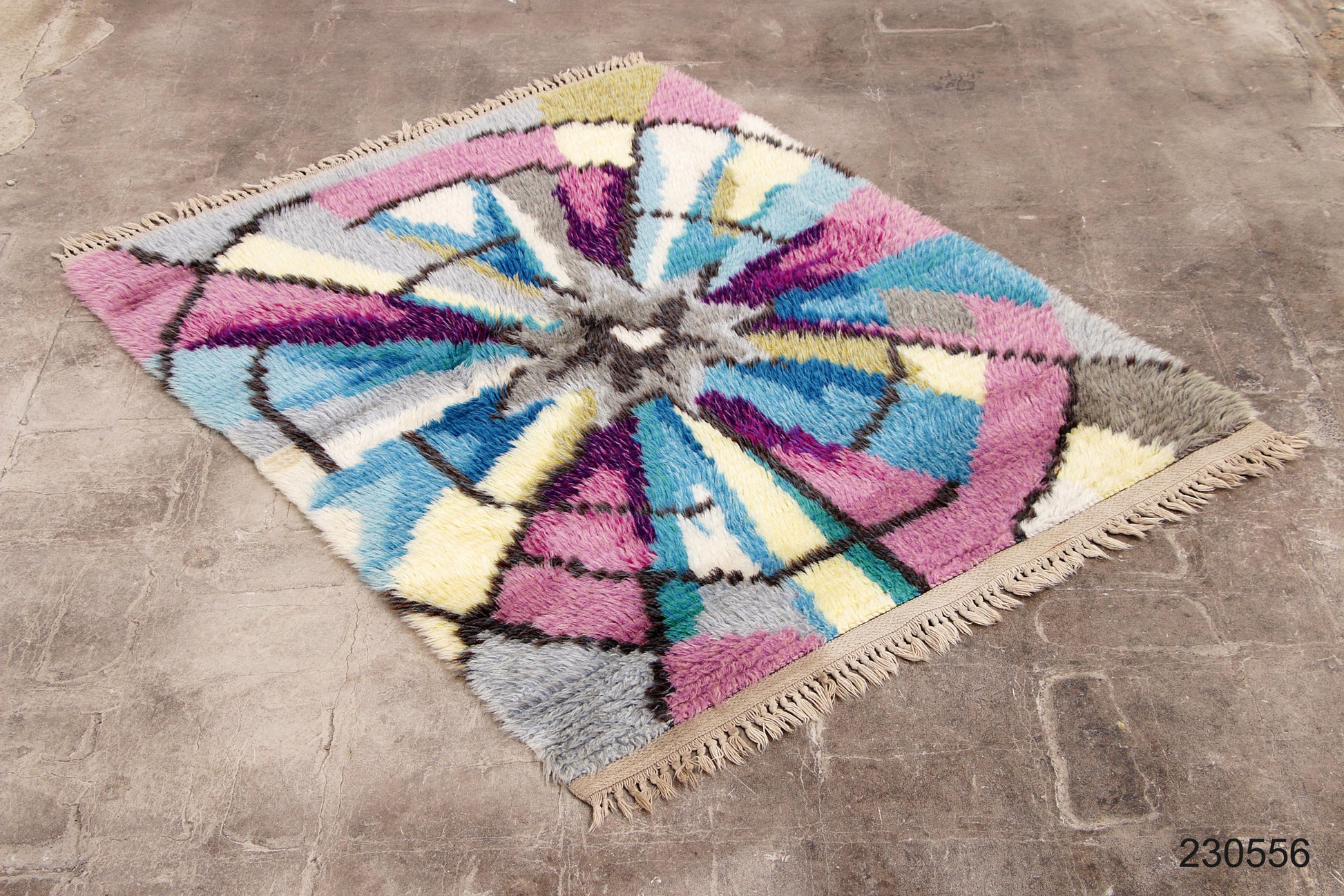 Handgeknoopt Zweeds Wollen Vloerkleed - Vintage Ryamatta Design
