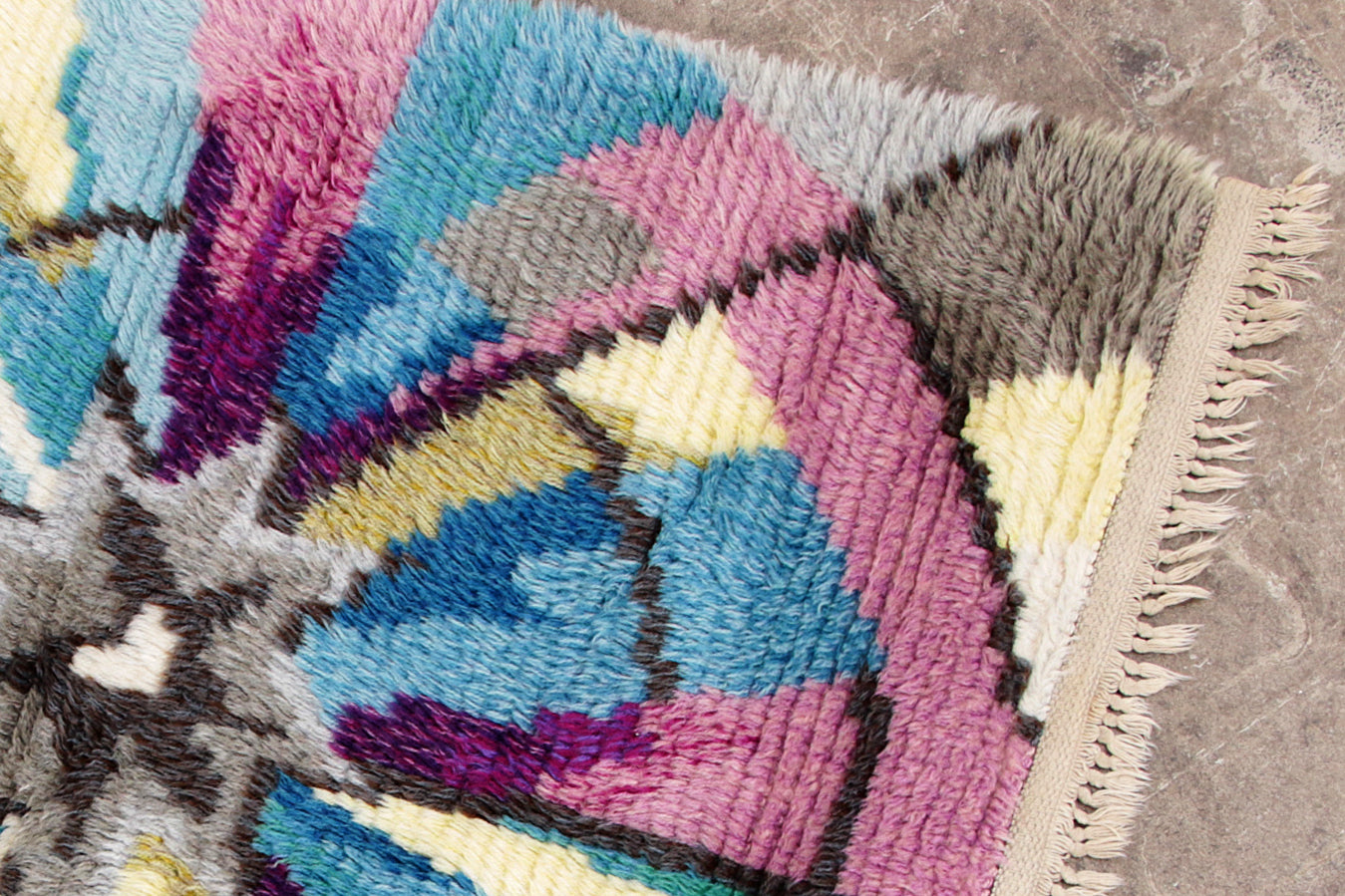 Handgeknoopt Zweeds Wollen Vloerkleed - Vintage Ryamatta Design