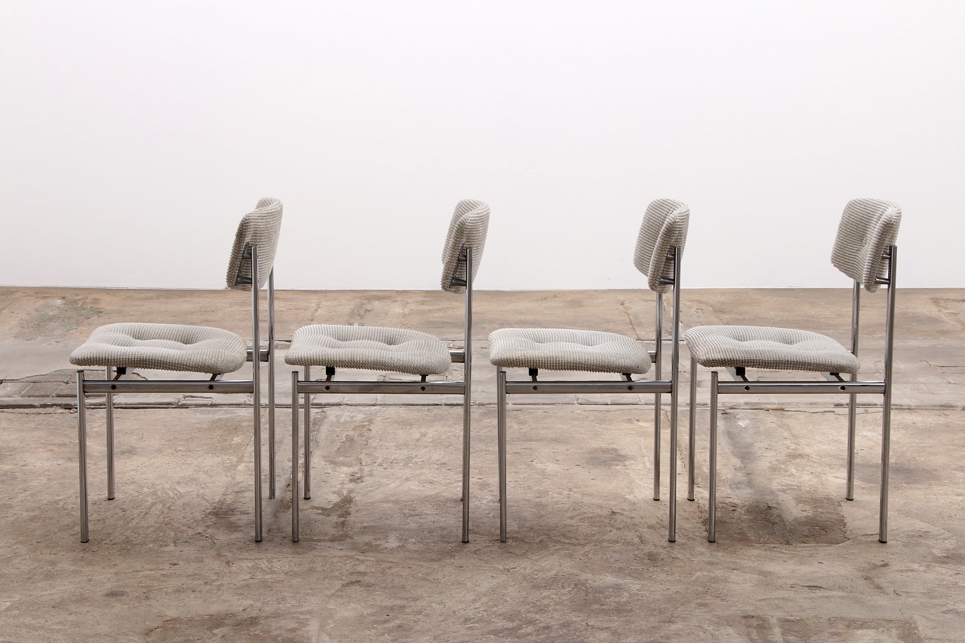 Rechthoekige Eettafel "Andrè" met Stoelen - Designklassieker uit de Jaren 60