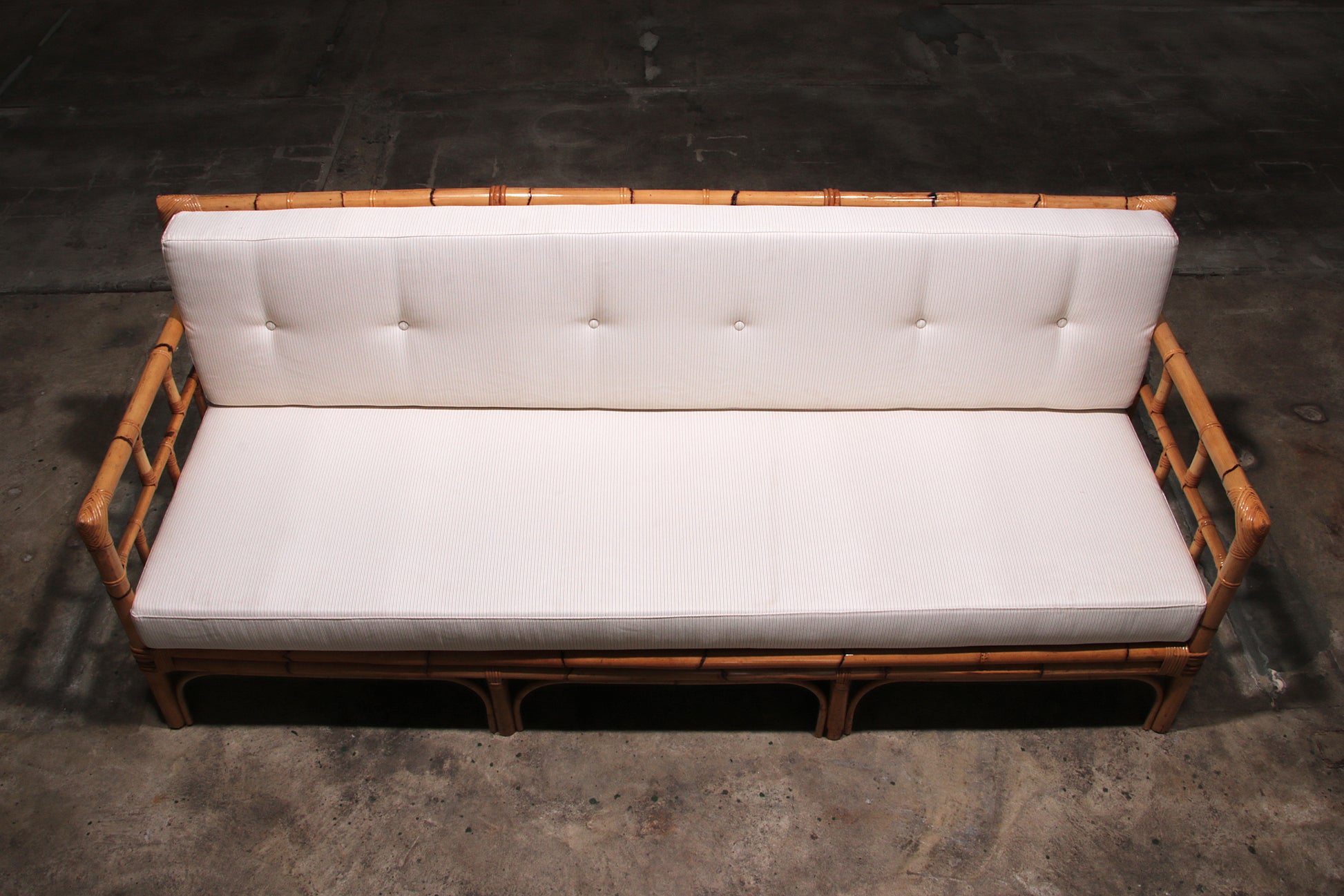 Vintage Italiaanse Bamboe Bank met Kussens uit de Jaren 70