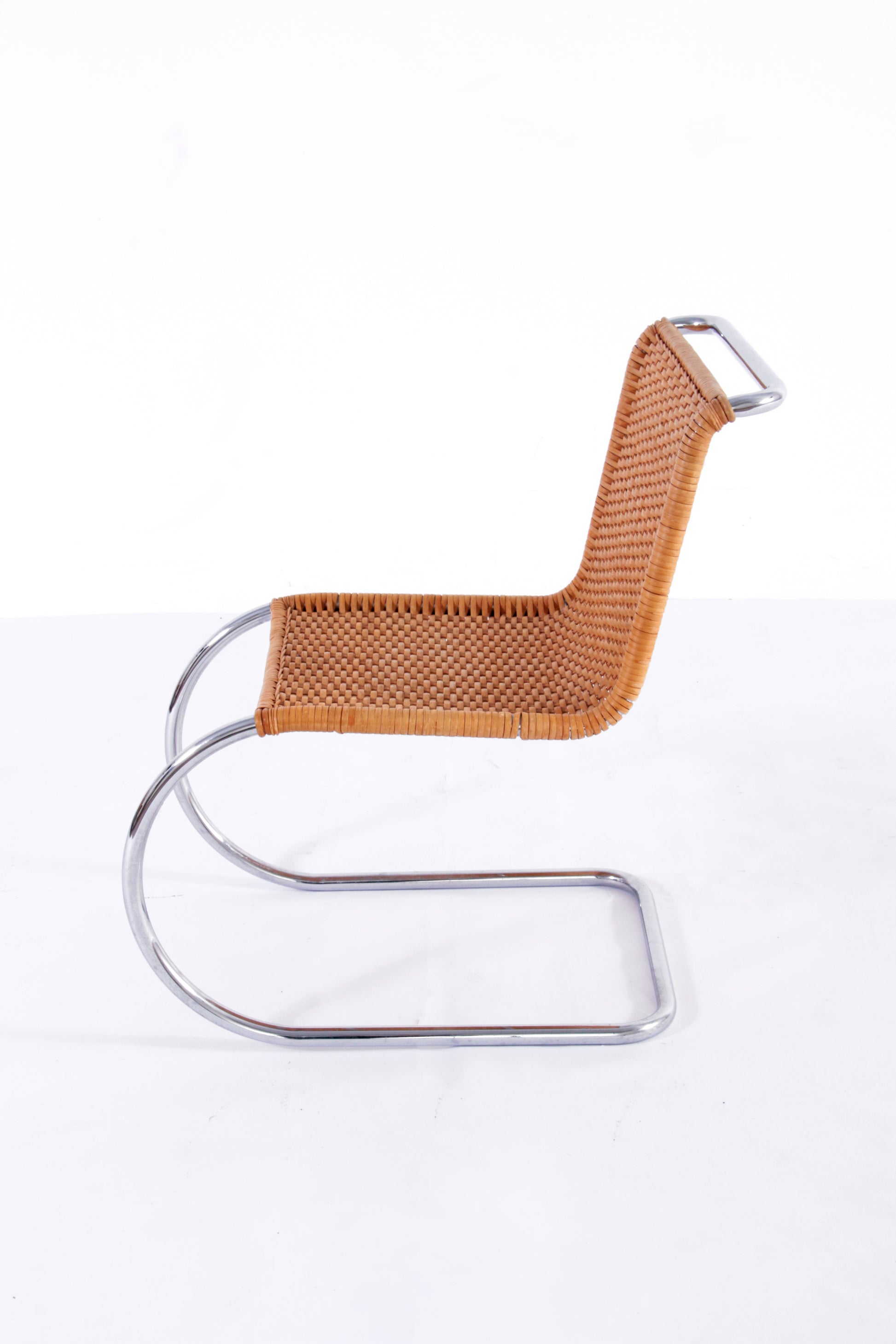 Thonet Iconic Ludwig Mies van der Rohe MR 533 Floating Chairs