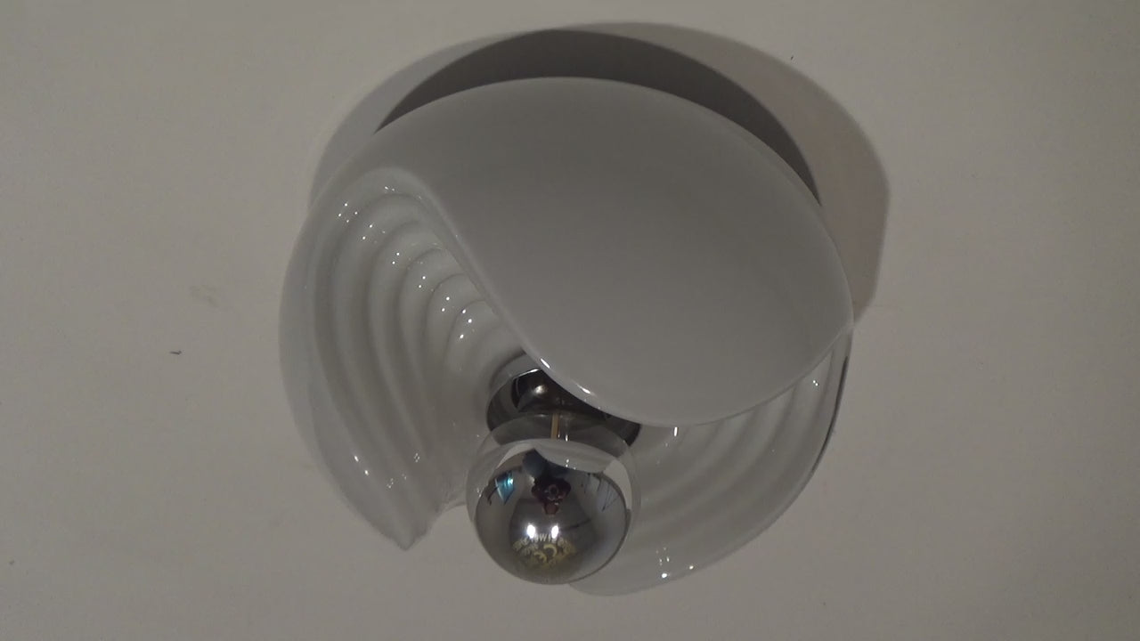 Vintage Wave Plafonniere van Peill & Putzler wit melkglas,1970
