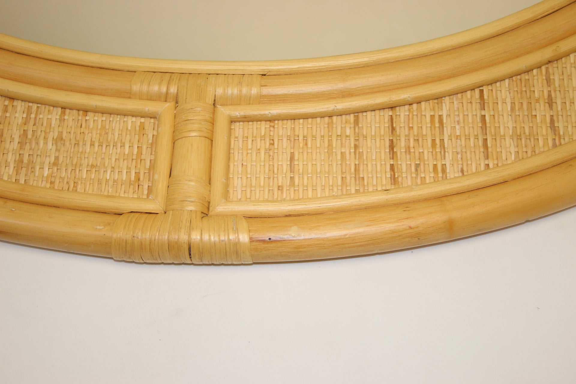 Grote Ovale Bamboe Wandspiegel detail rand