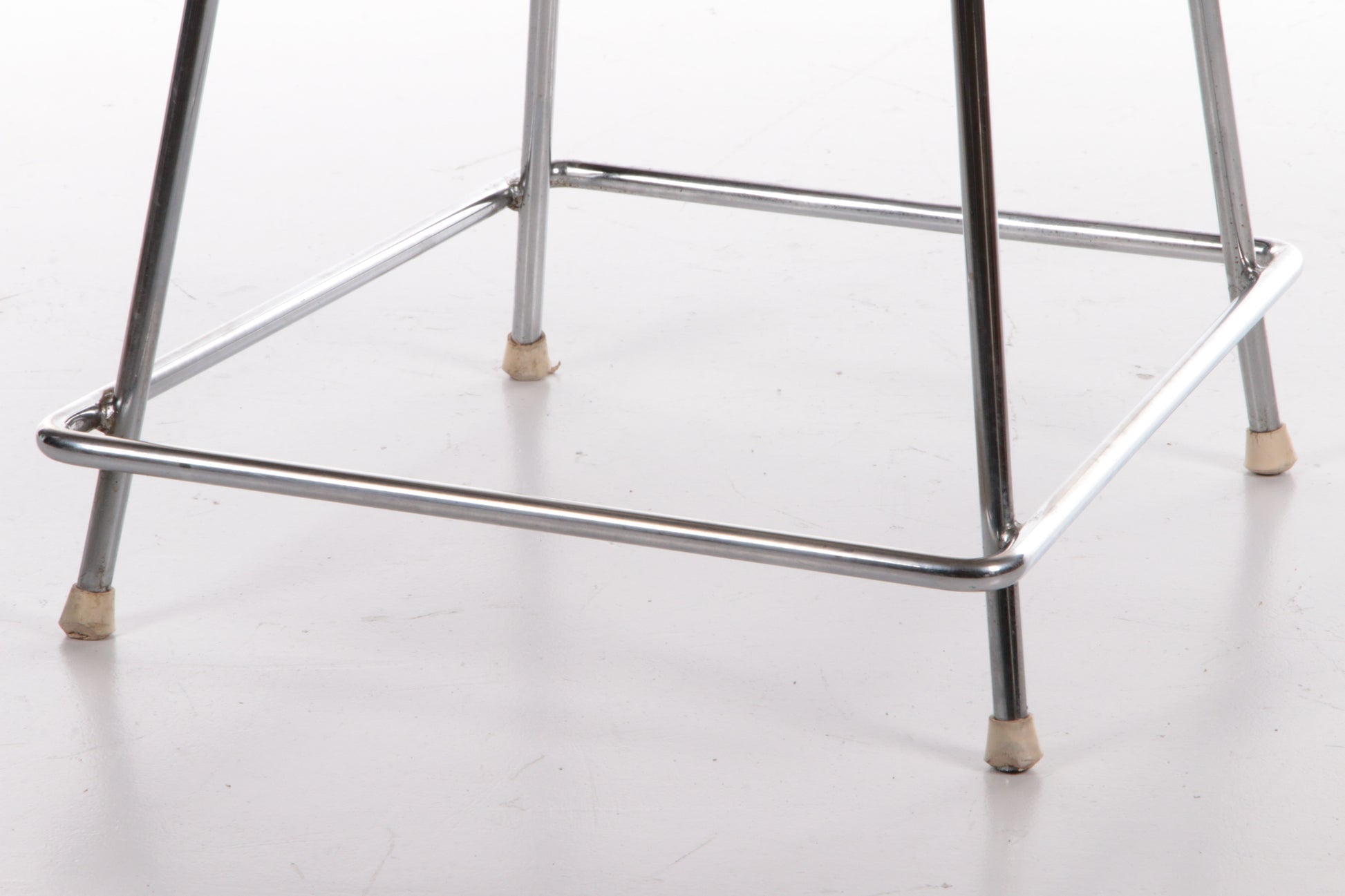Knoll Bertoia Barkruk met mooi orgineel kussentje,1970