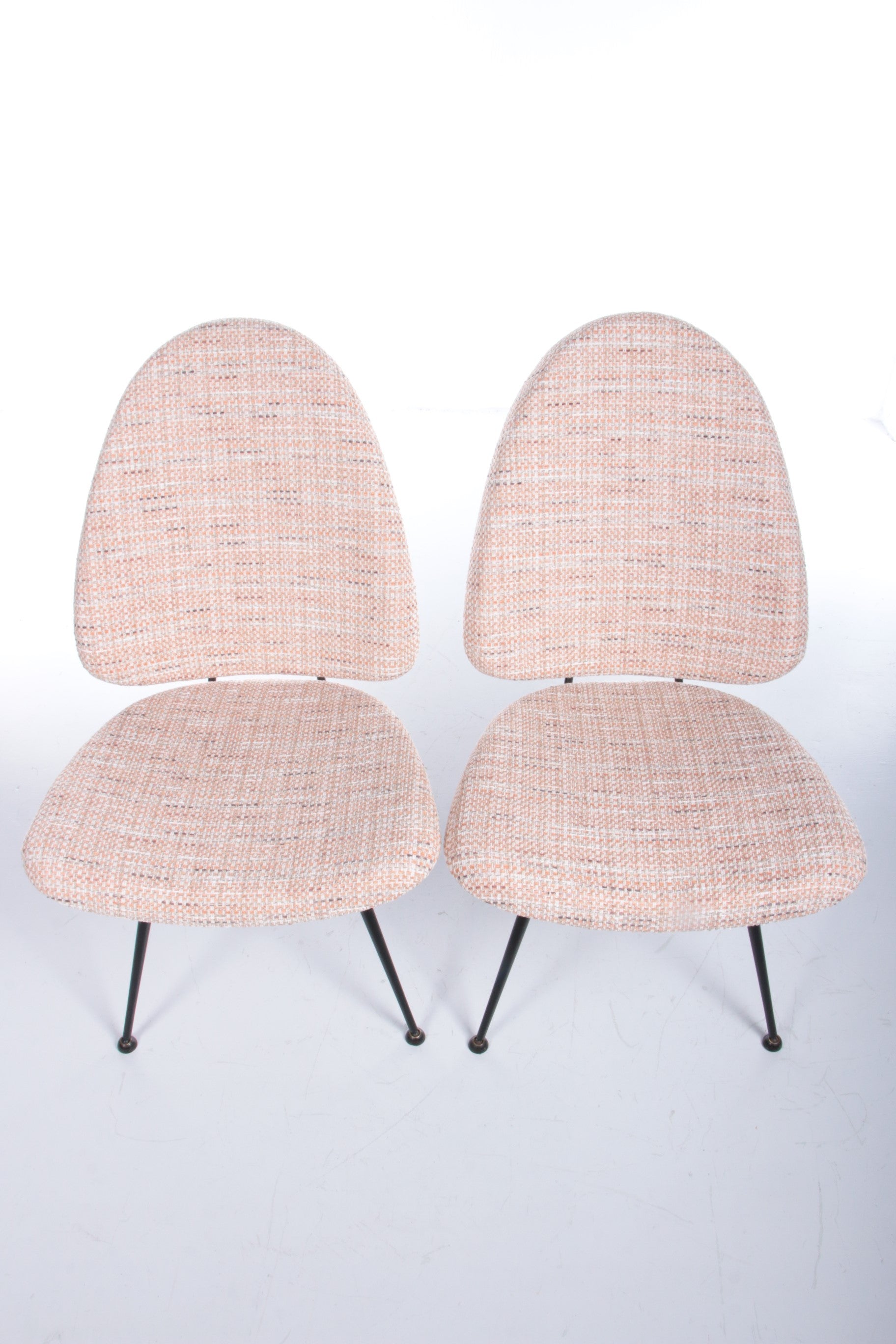 Vintage set stoelen met metalen pootjes,1970