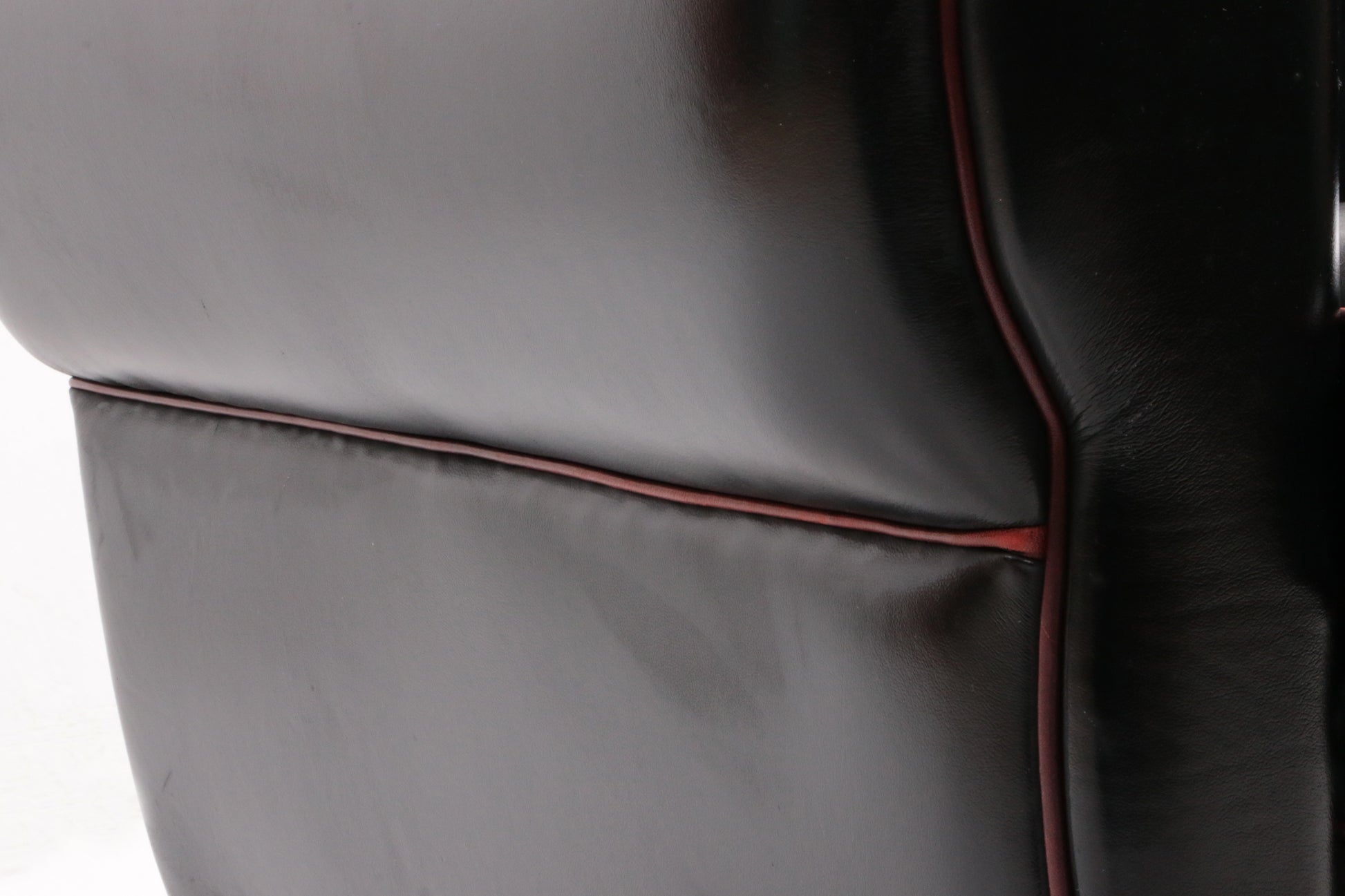 Zeer comfortabele en prachtige leren fauteuil van LA Lounge Atelier.