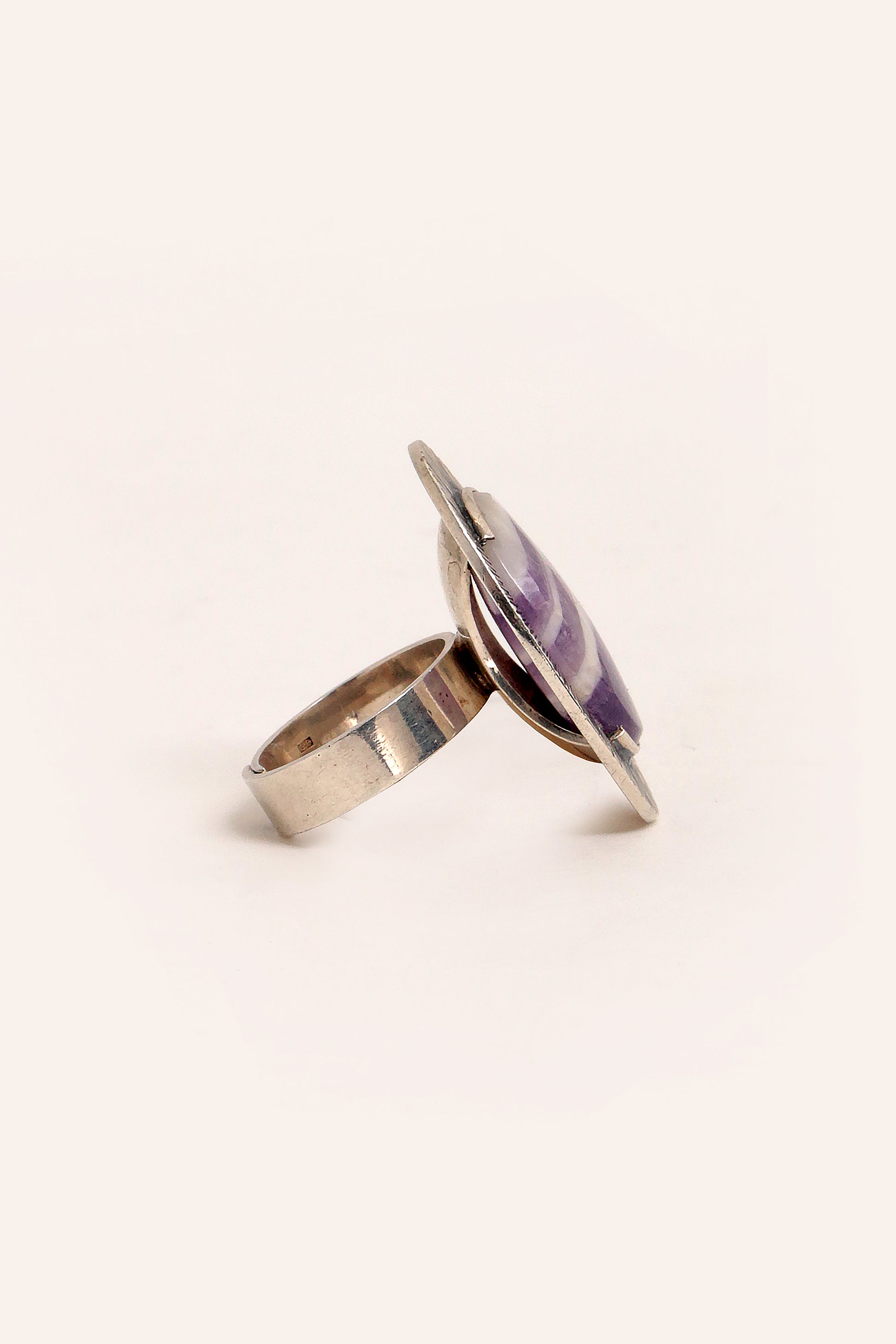 Zilveren ring Design van Elis Kauppi Kupittaan Kulta met Amethist,1970