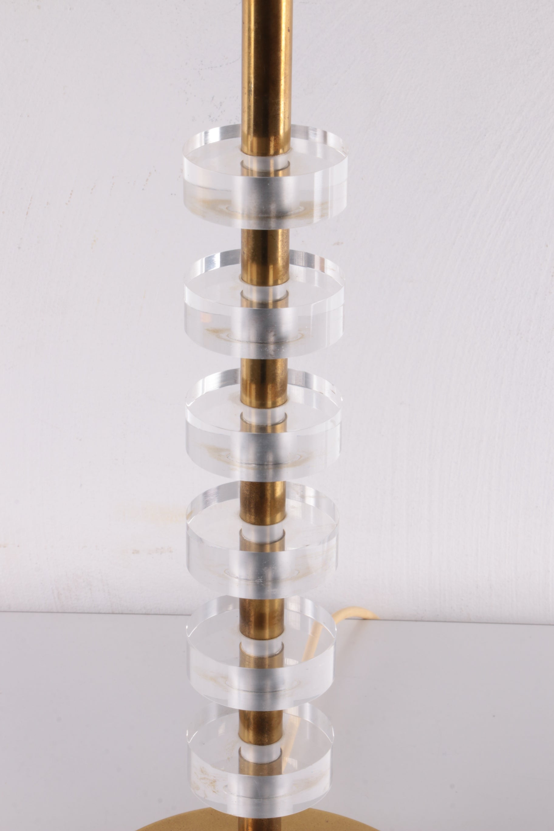 Regency Messing Plexiglas Tafellamp Lucite Brass 1970S Lamp.