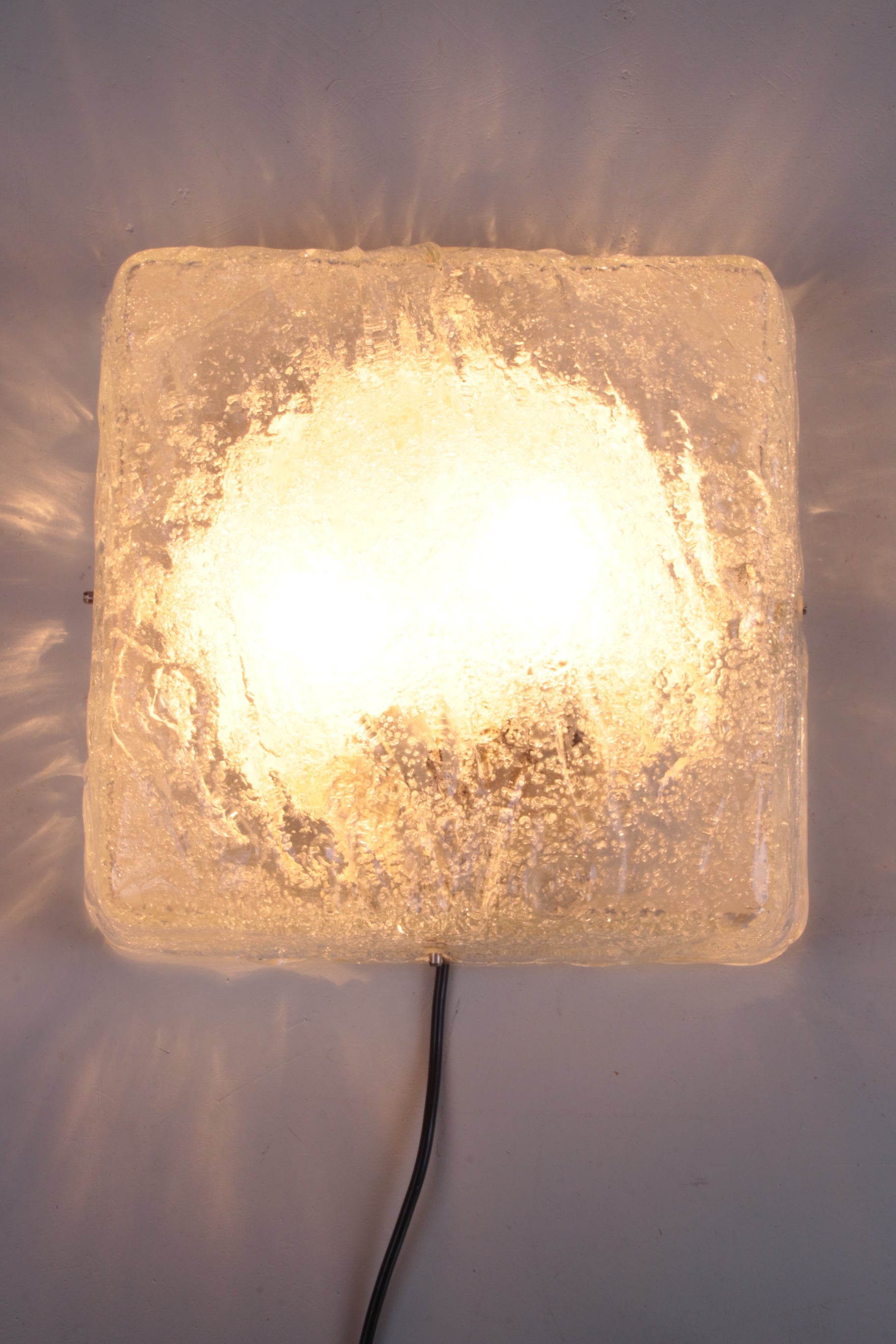 Vintage Plafondlamp of Wandlamp van Kaiser Idell / Kaiser Leuchten, jaren 60 voorkant licht aan