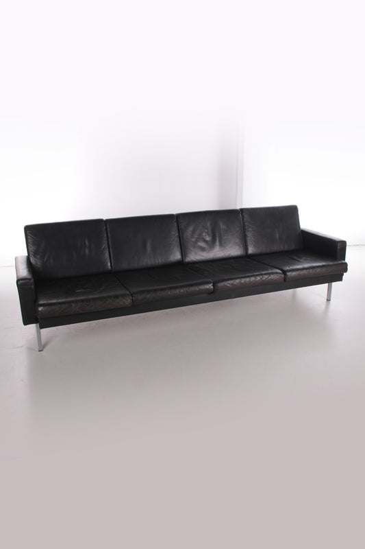 Vintage Dutch design leather 'BZ55' sofa by Martin Visser for 't Spectrum, 1960s