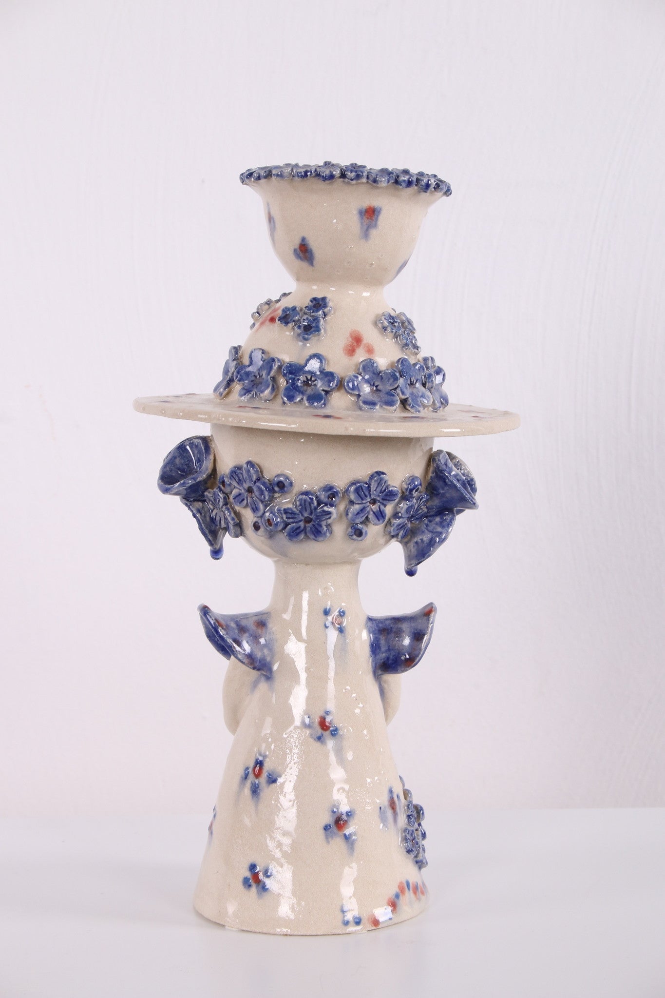 Deens Studio Keramiek Vrouw figuur met schaal en hoed als deksel 1960s achterkant