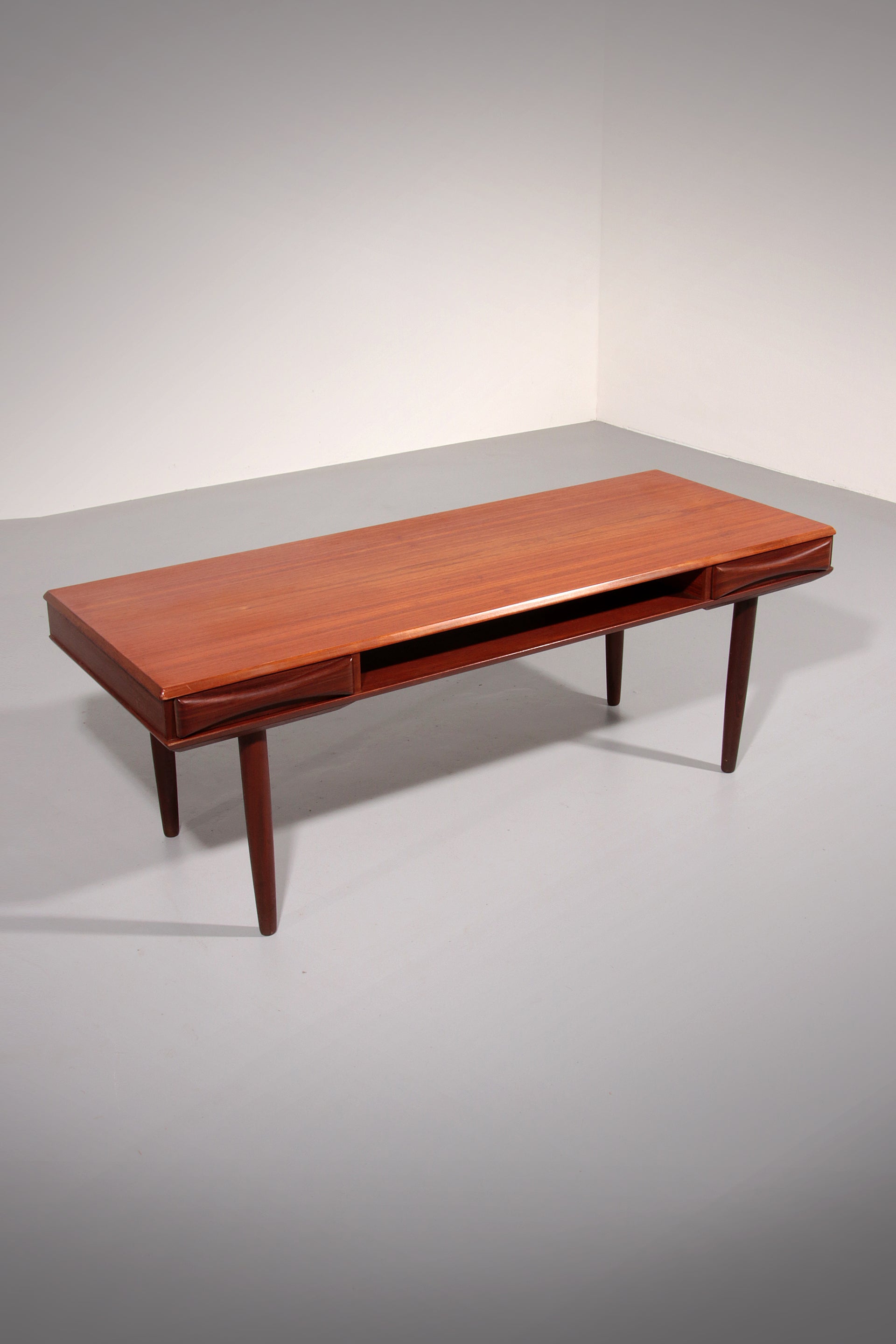 Danish Modernist Teak Coffee Table by Dyrlund, 1960s