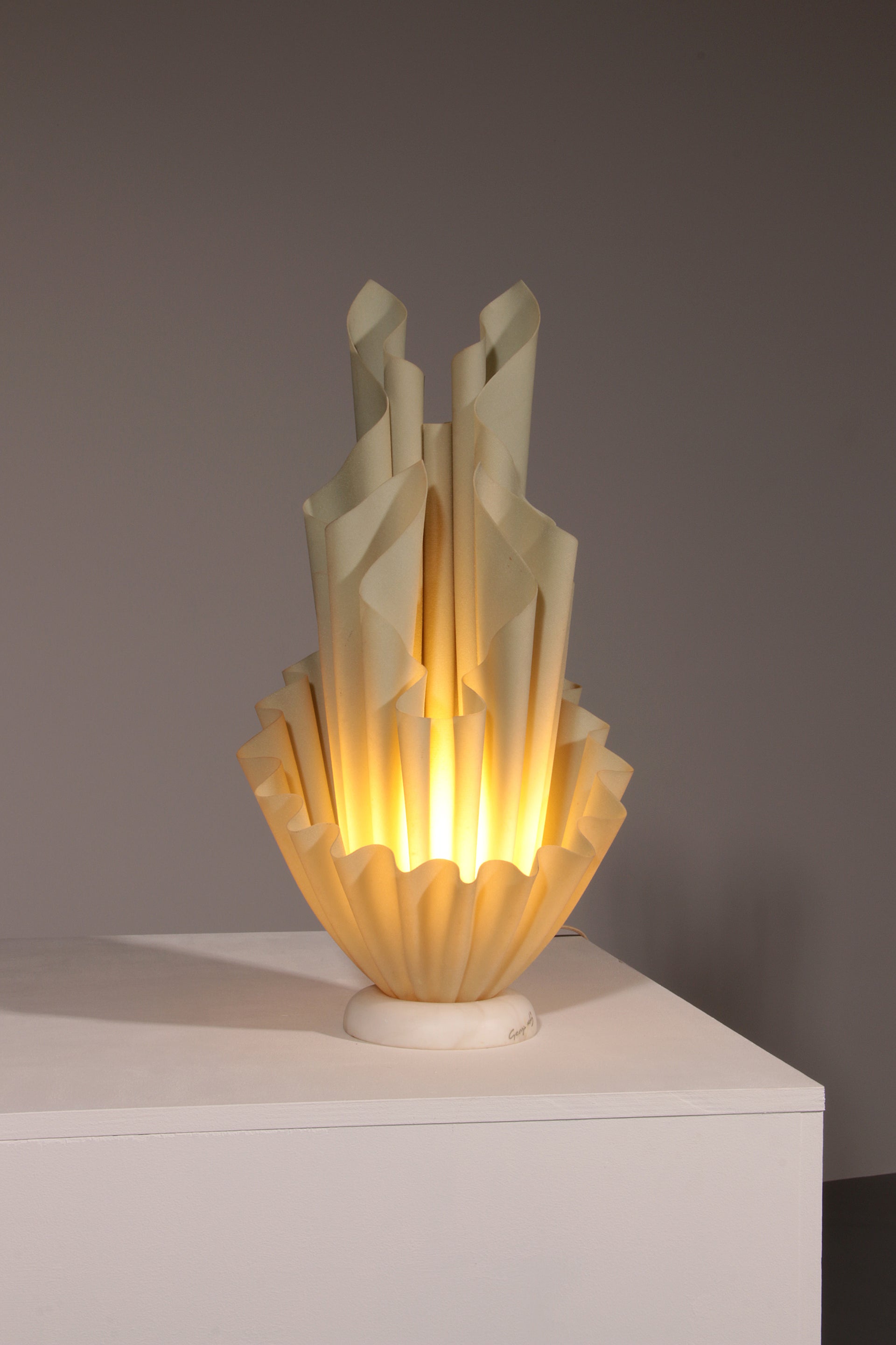 Georgia Jacob "Corolle" Table Lamp – Sculptural Light Art, France 1970s
