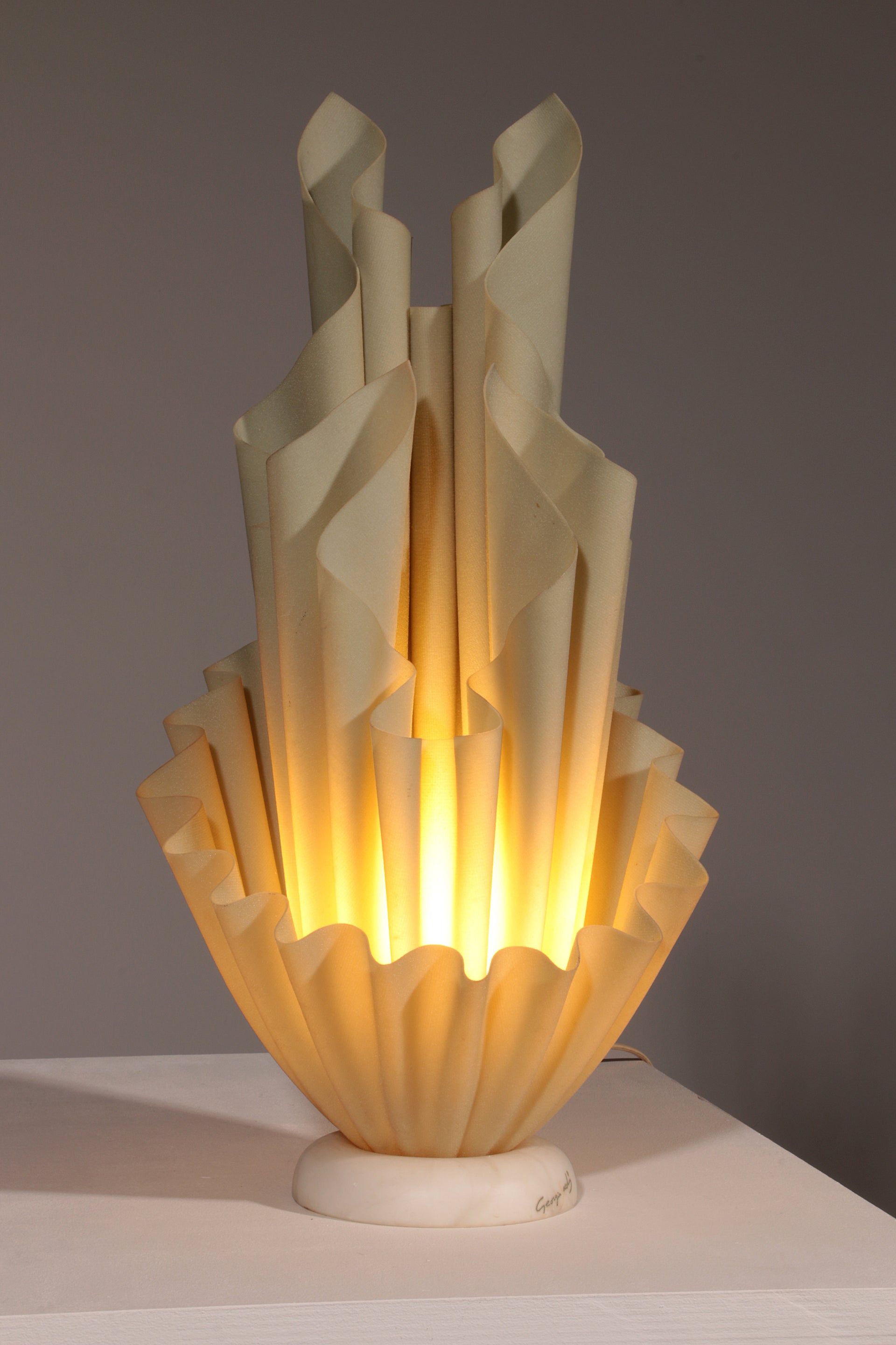Georgia Jacob "Corolle" Table Lamp – Sculptural Light Art, France 1970s