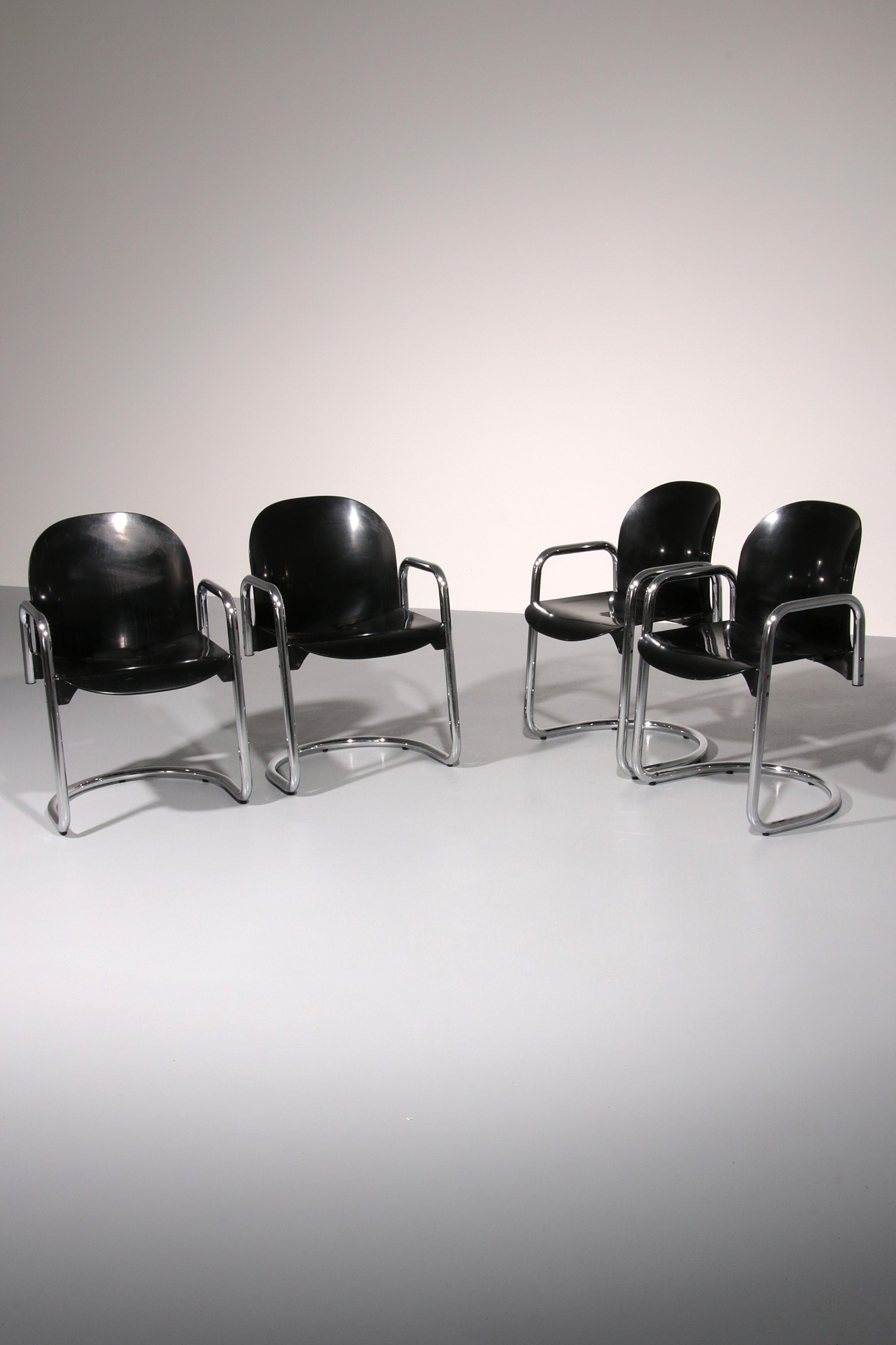 Vintage Dialogo Chair Set by Afra & Tobia Scarpa for B&B Italia
