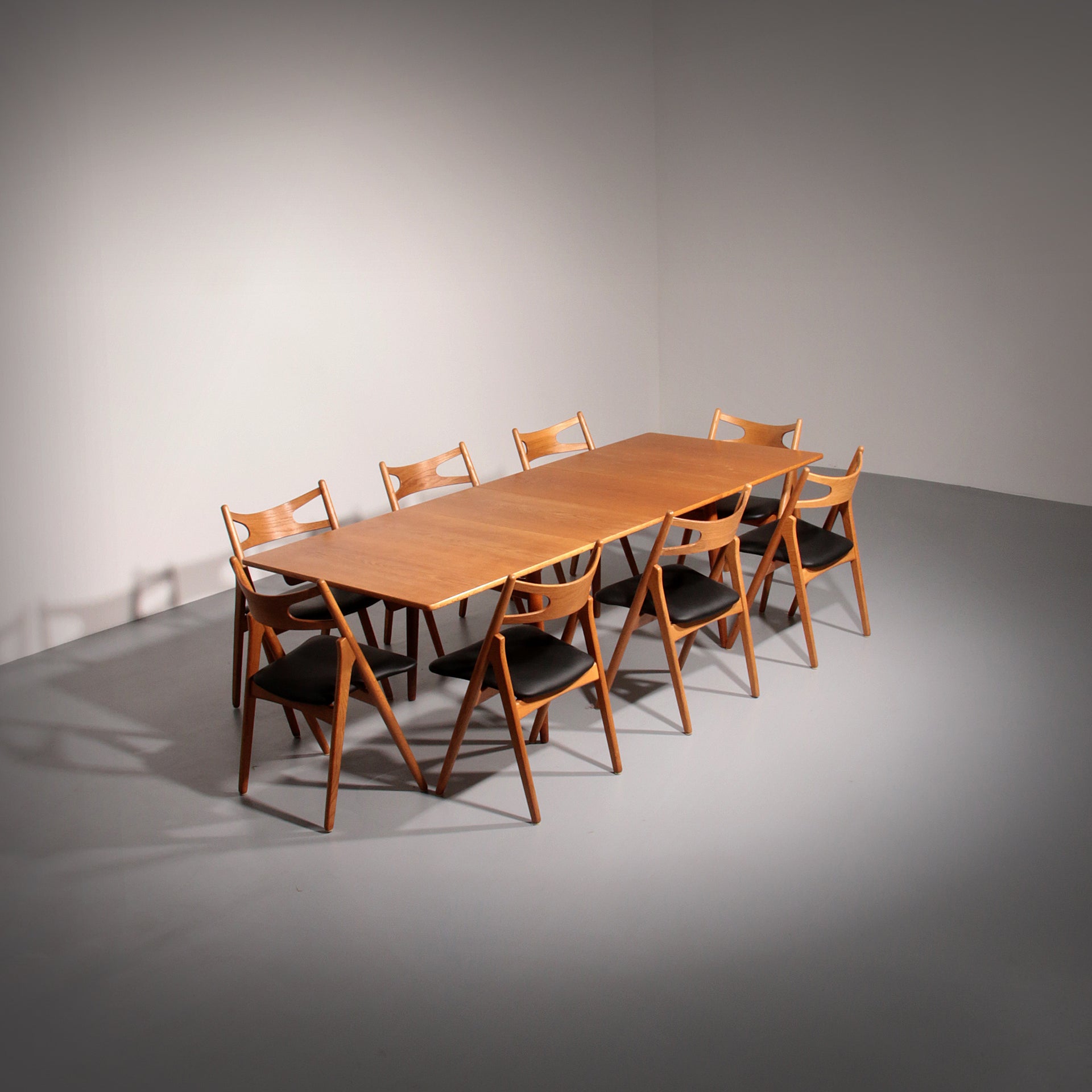 Hans J Wegner Dining Room Set 8 CH29 Sawbuck Chairs & AT 310 Table