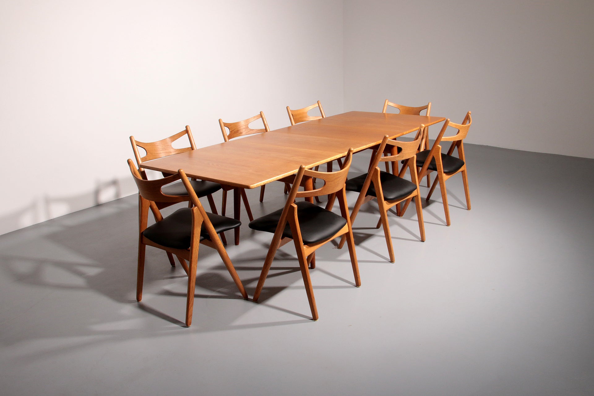 Hans J Wegner Dining Room Set 8 CH29 Sawbuck Chairs & AT 310 Table