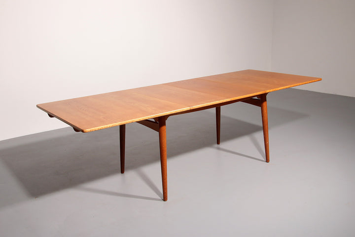Hans J Wegner Dining Room Set 8 CH29 Sawbuck Chairs & AT 310 Table