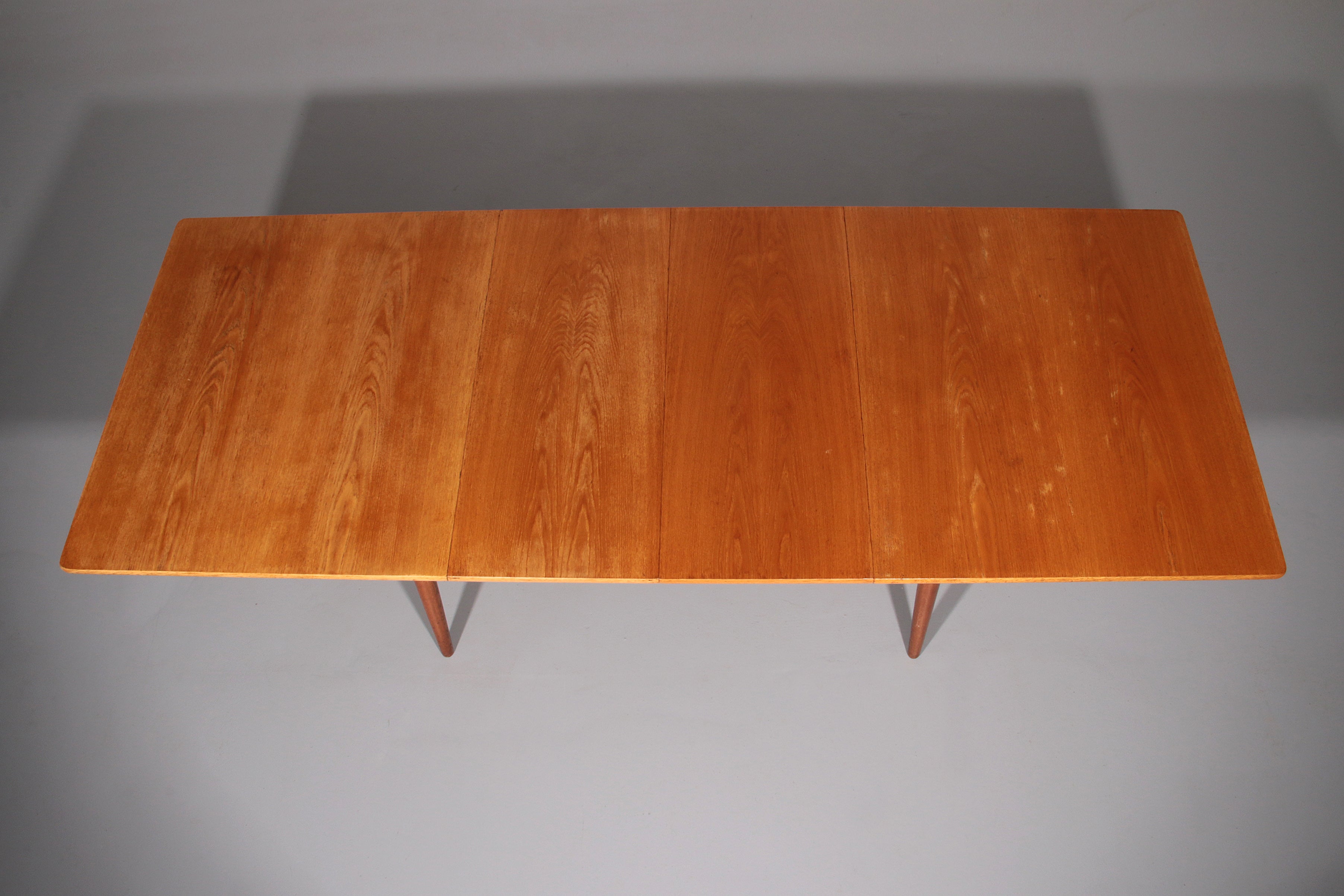 Hans J Wegner Dining Room Set 8 CH29 Sawbuck Chairs & AT 310 Table