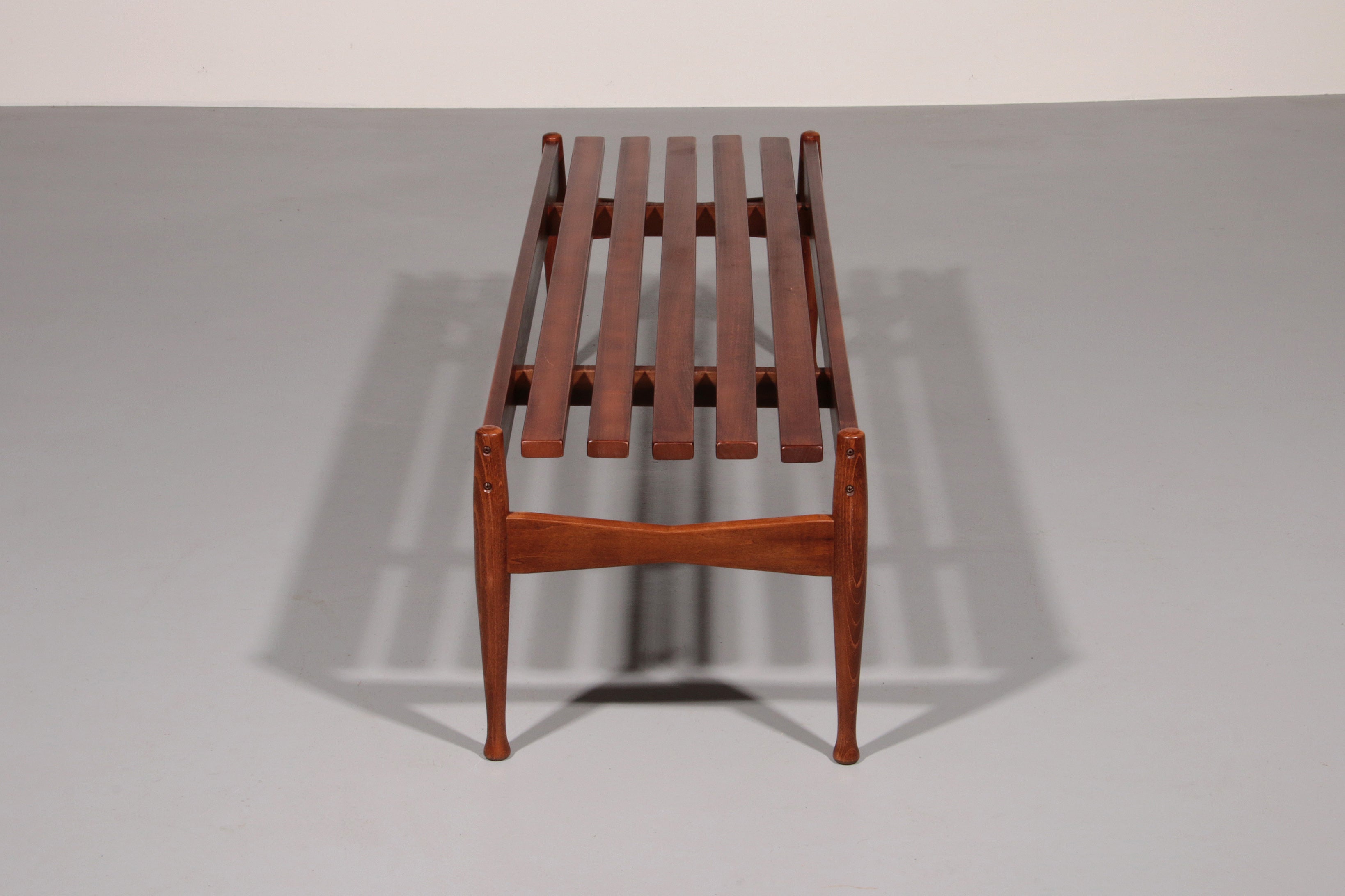 Walnut Bench by Gio Ponti made by Fratelli Reguitti 1950