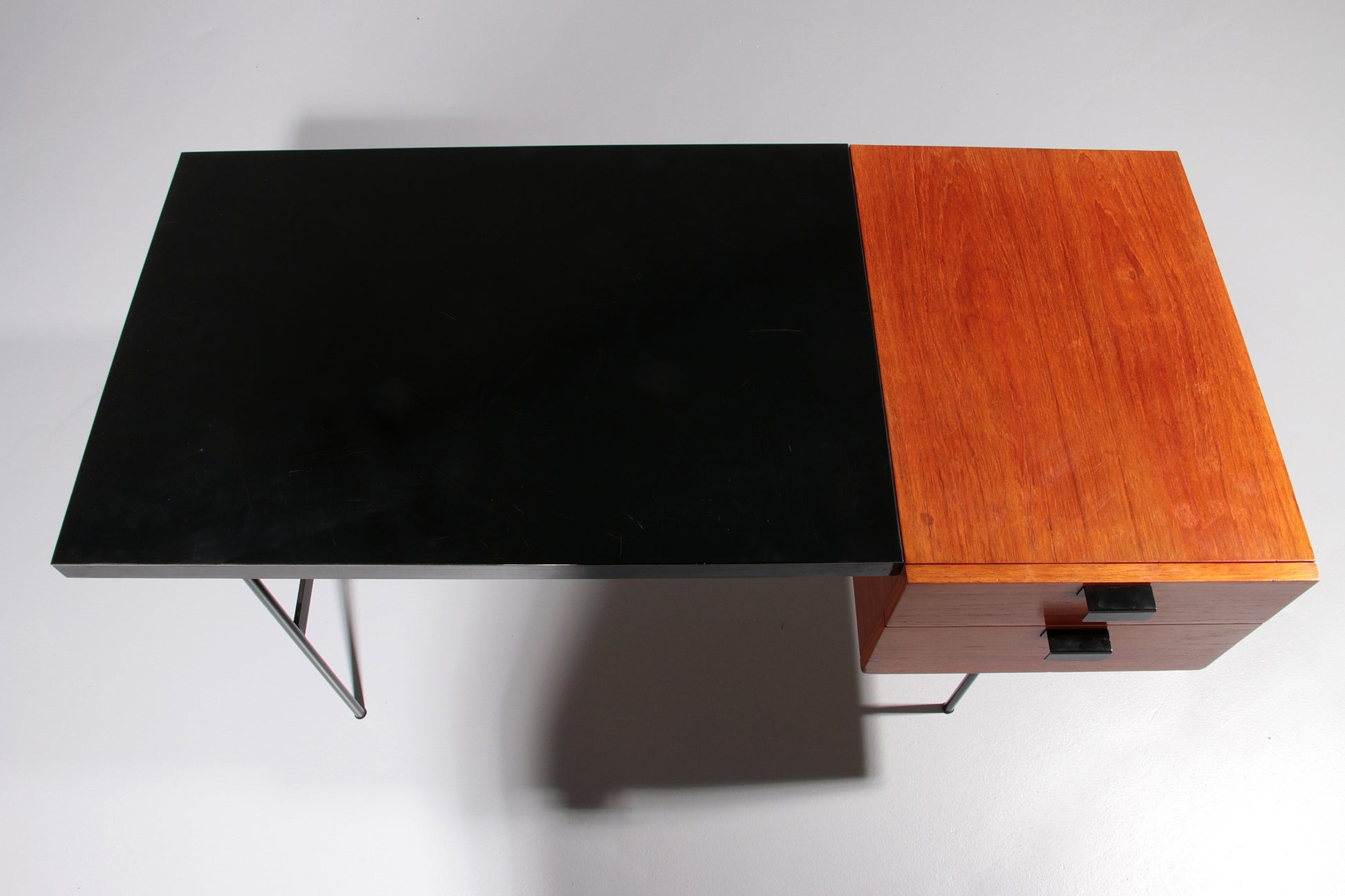 CM141 Desk by Pierre Paulin for Thonet, France, 1953s