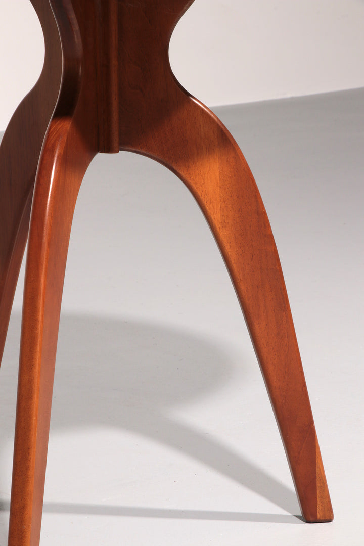 Italian Craftsmanship Round Side Table from the 60s