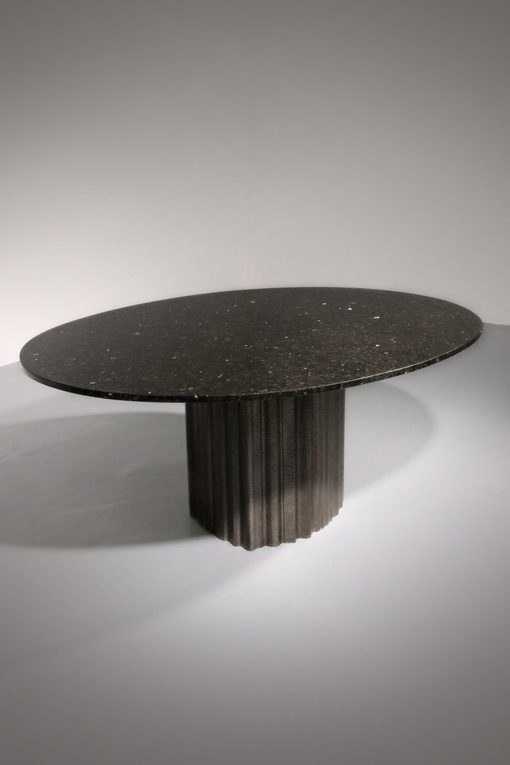 Chic Brutalist Dining Table by Max Papiri 1970 Italy