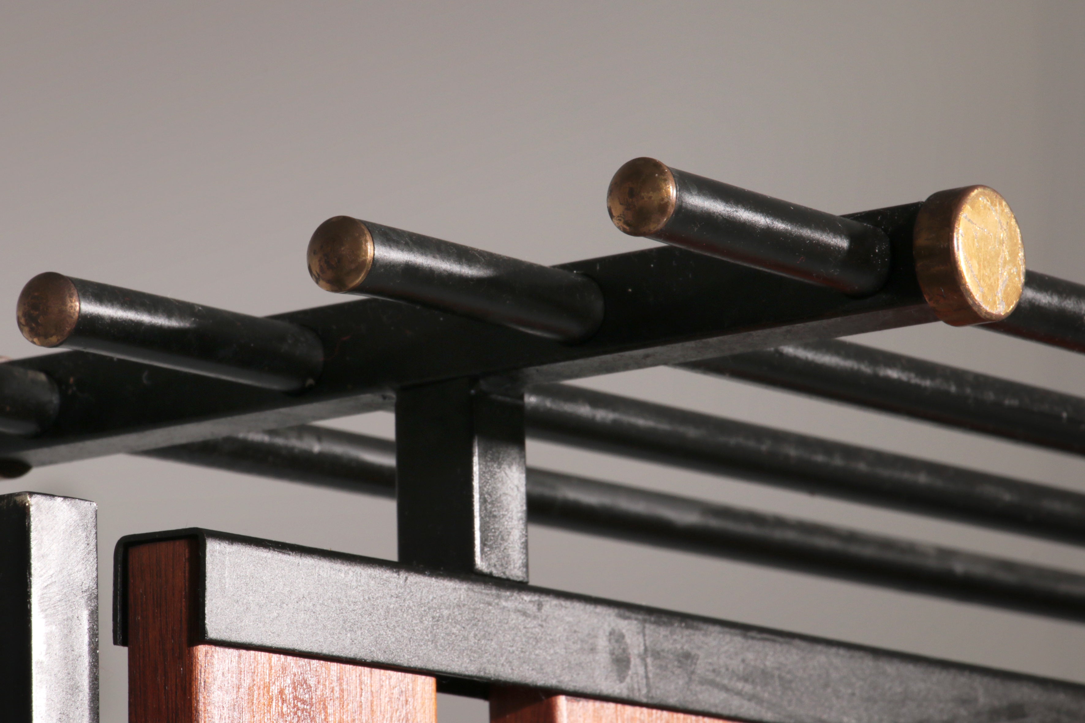 Italian Vintage Elegance – Brass and Teak Wall Clothes Hanger from the 1950s-1960s