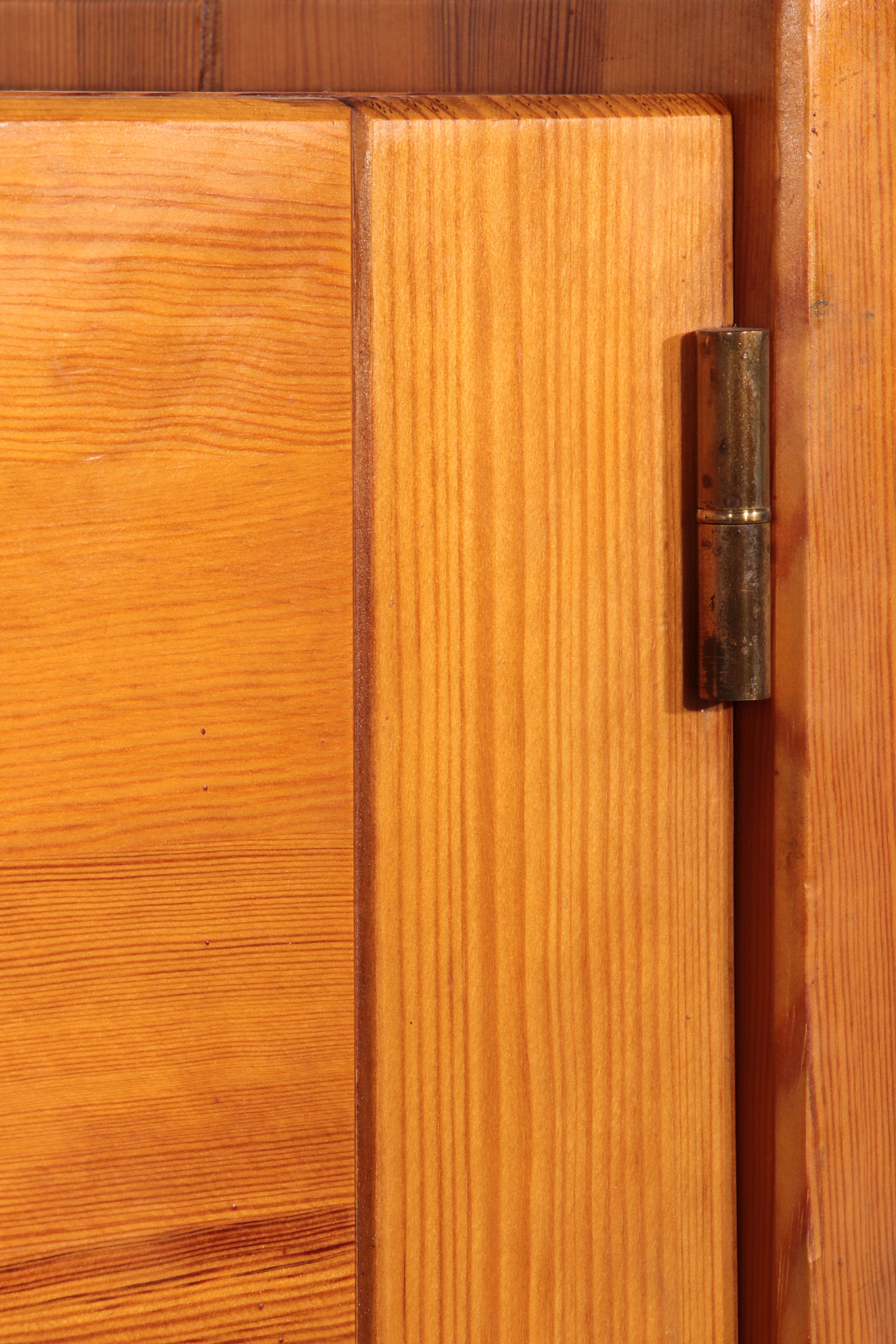 French Brutalist Modular Wall System – Industrial Elegance, ca. 1950