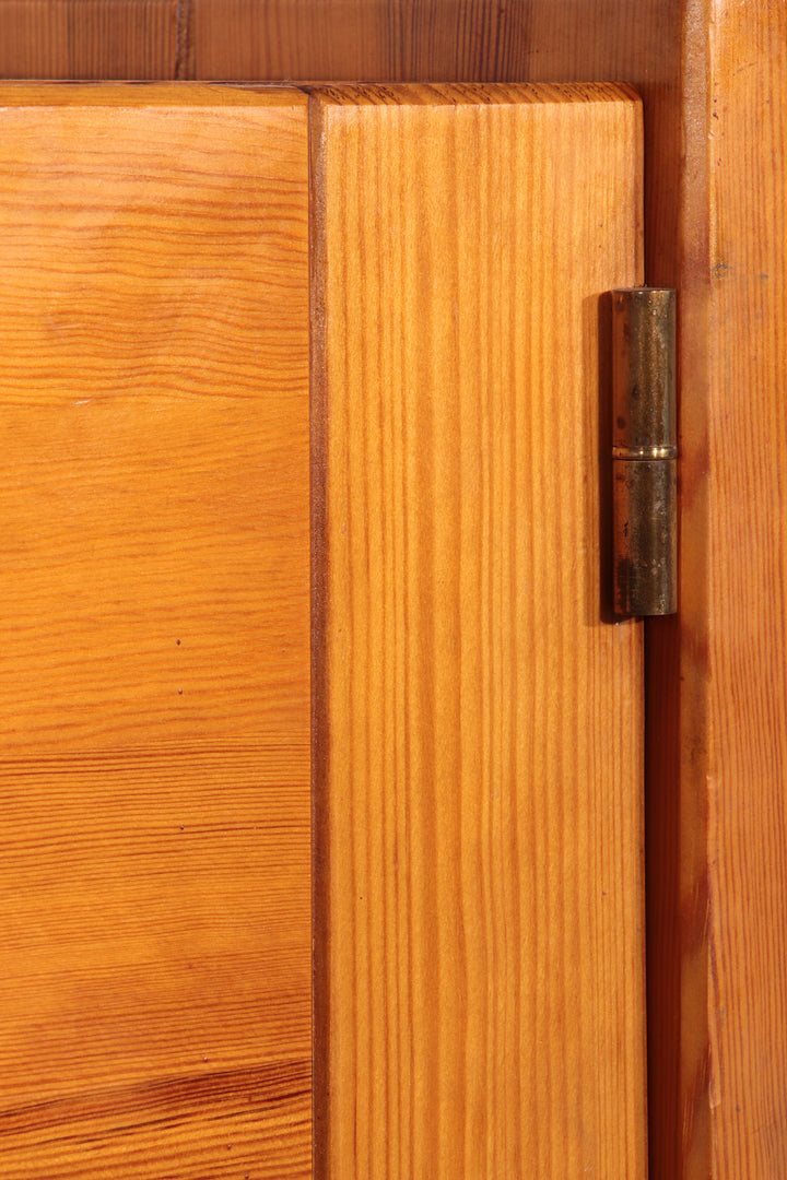 French Brutalist Modular Wall System – Industrial Elegance, ca. 1950