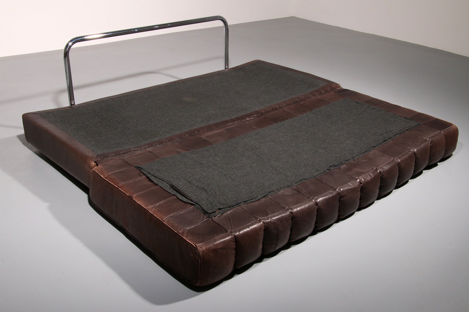 Mid century Sofa bed Ds 85 from De Sede Switzerland 1960s