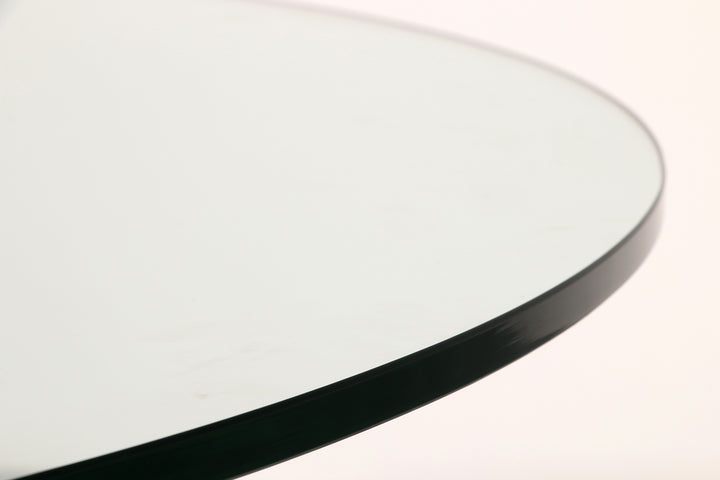  Peter Ghyczy Round Design Table – Timeless Elegance
